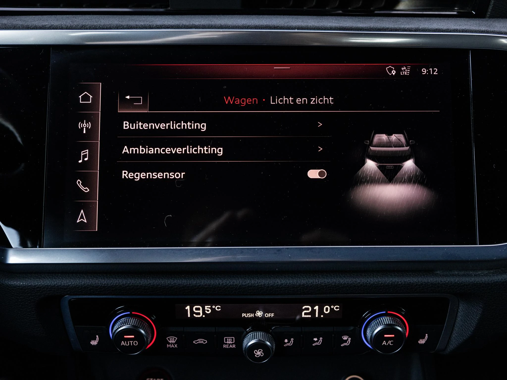 Audi-RSQ3-image-46