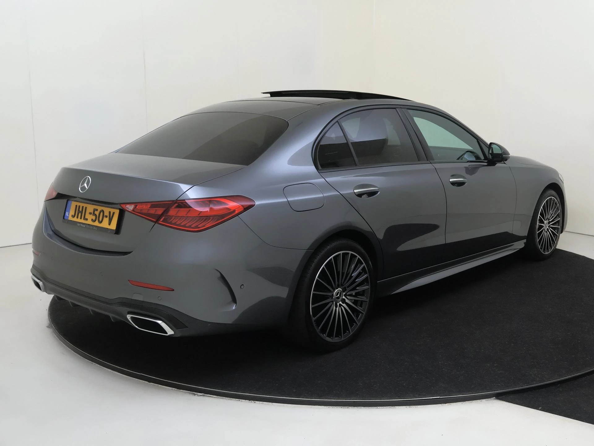 Mercedes-Benz C-Klasse 300 e Business Solution AMG