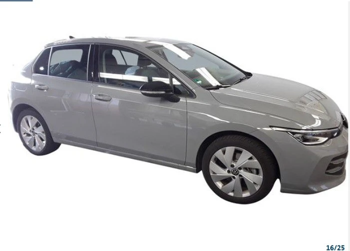 Volkswagen-Golf-image-4