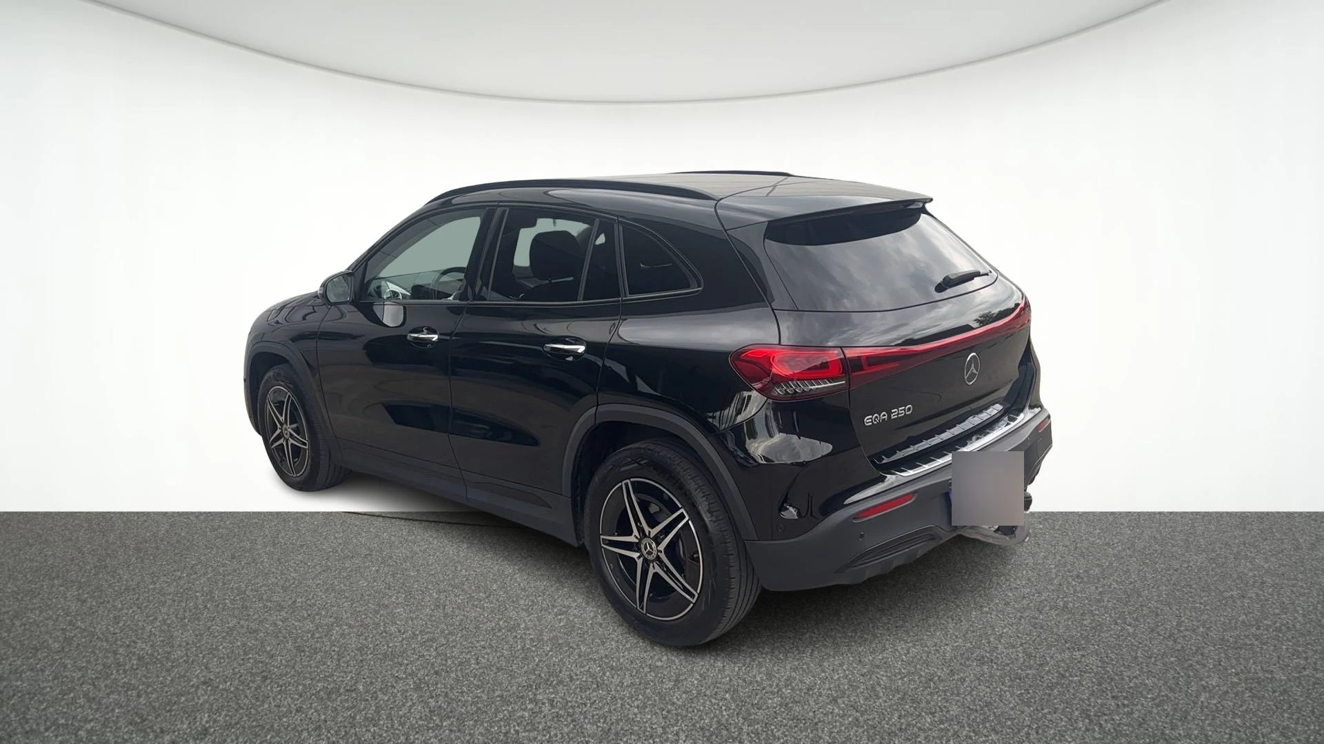Mercedes-Benz EQA 250 AMG Line + CARPLAY + TREKHAAK + NIGHTPAKKET +