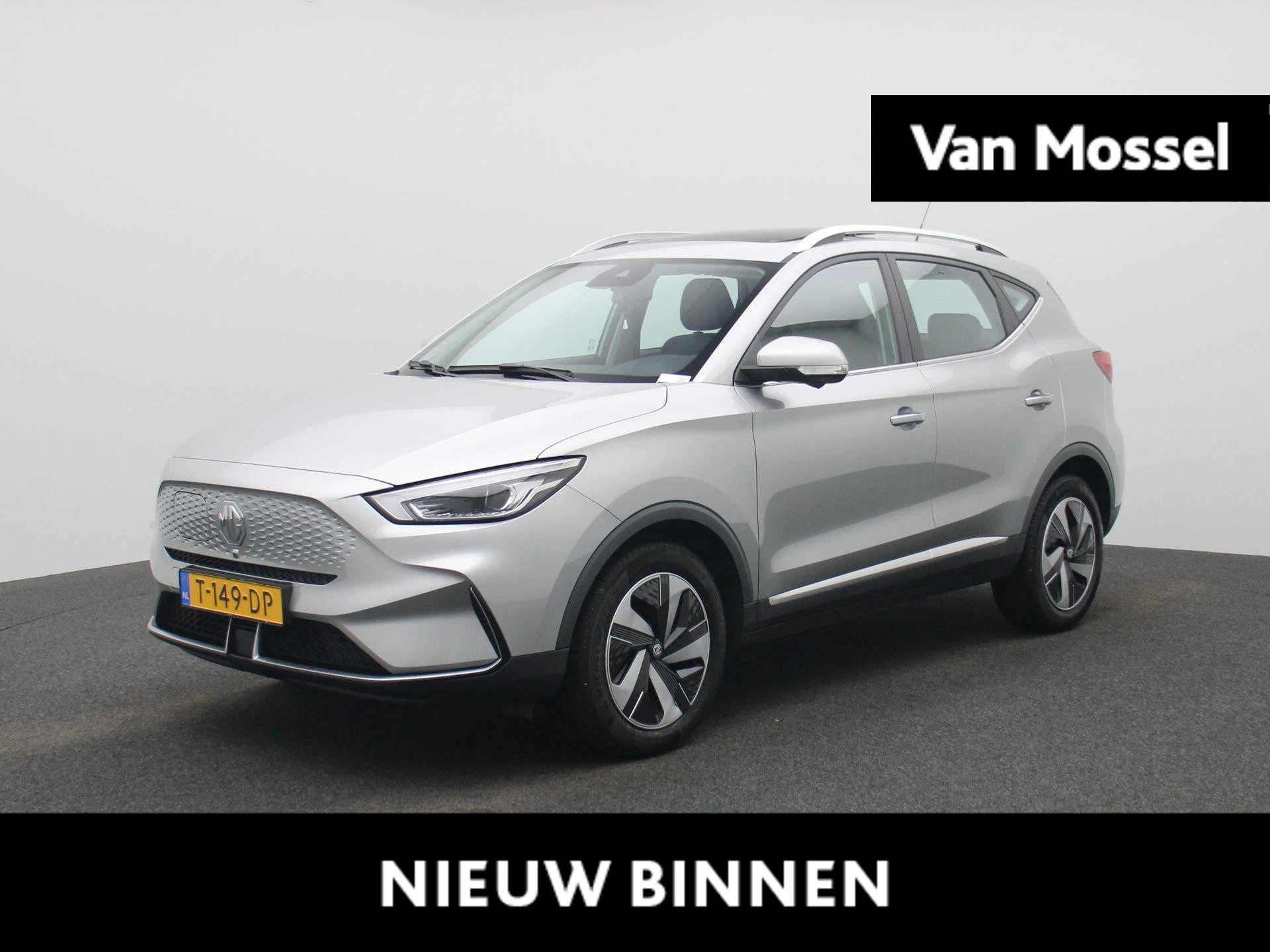 MG-ZS EV-image-0