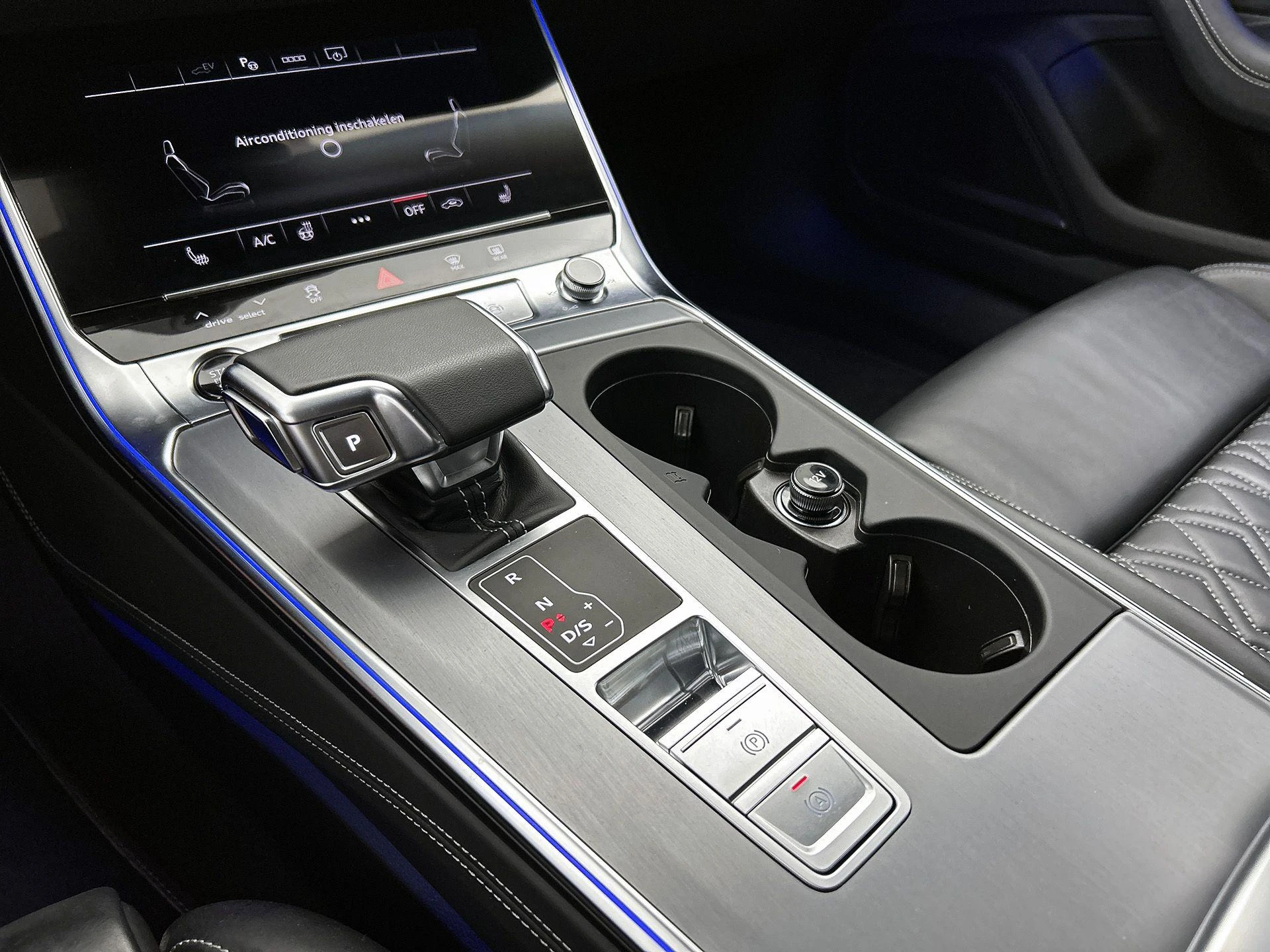 Audi-A6-image-32