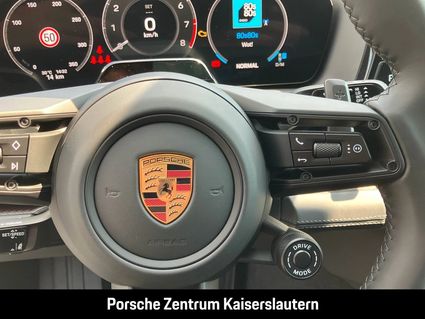 Porsche-Panamera-image-15