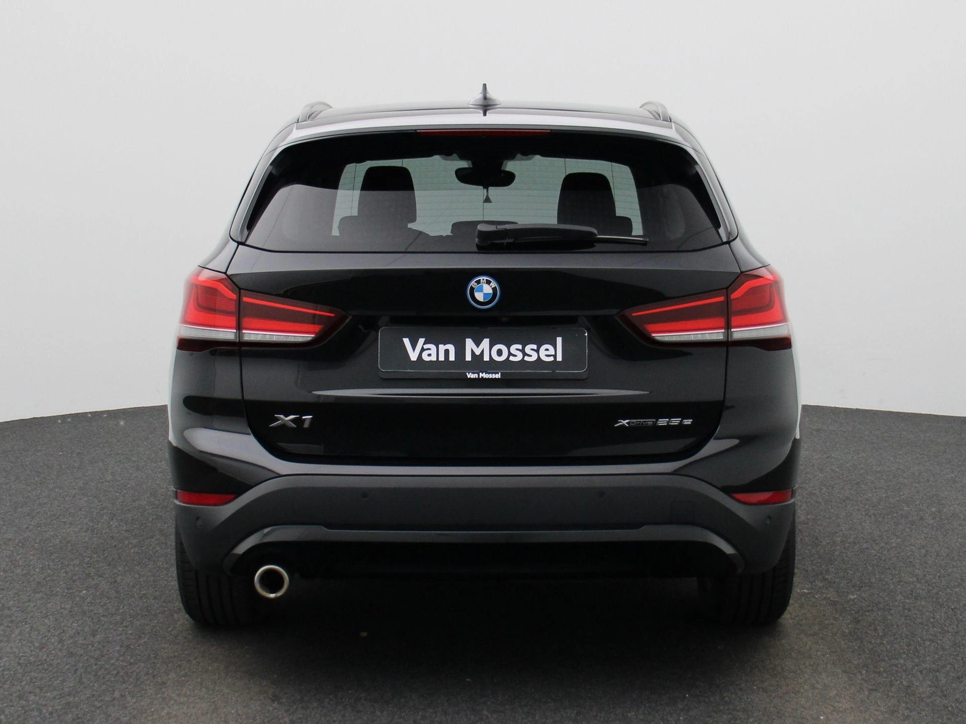 BMW-X1-image-4