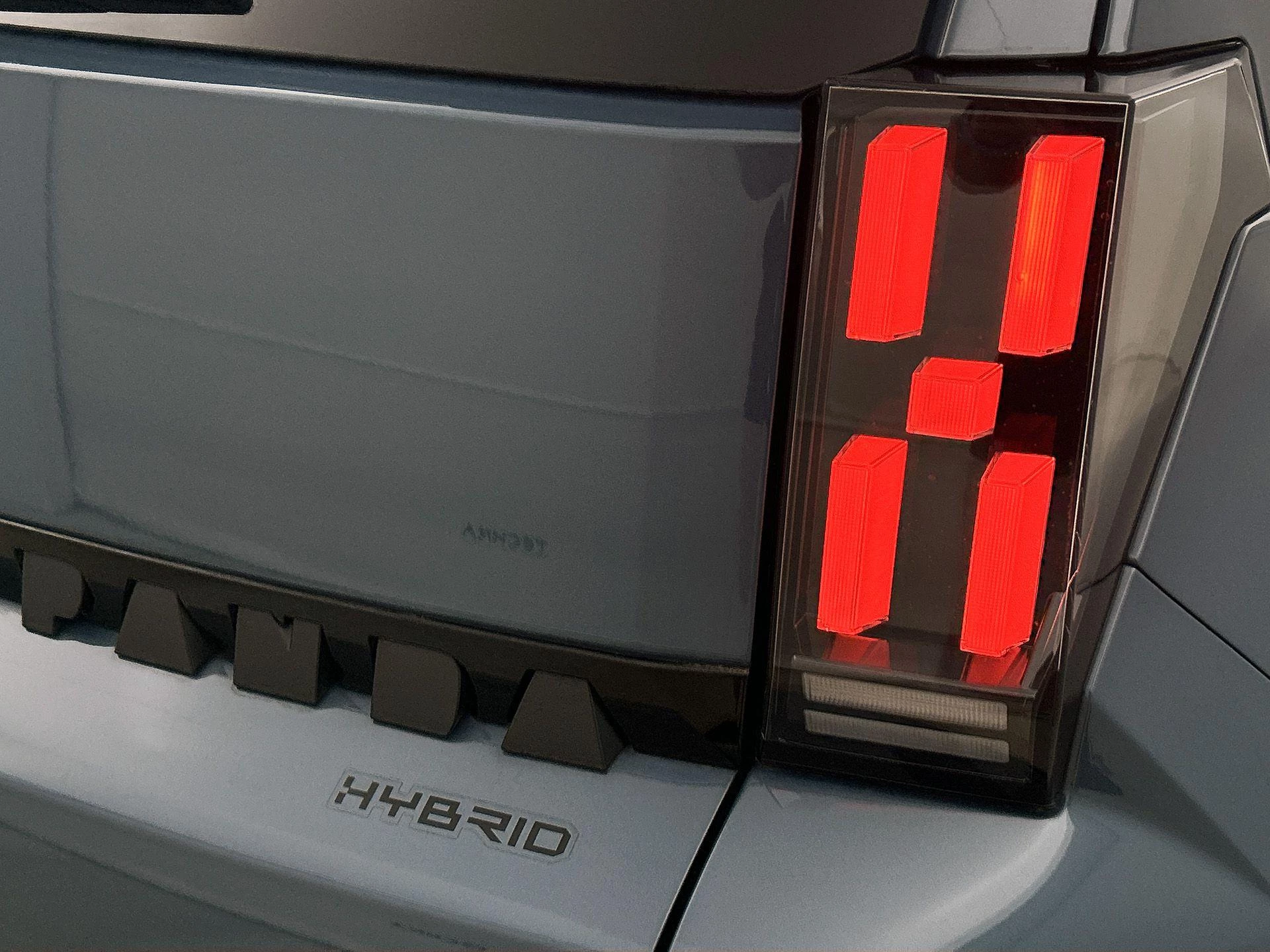 Fiat Grande Panda 1.2 Hybrid ICON