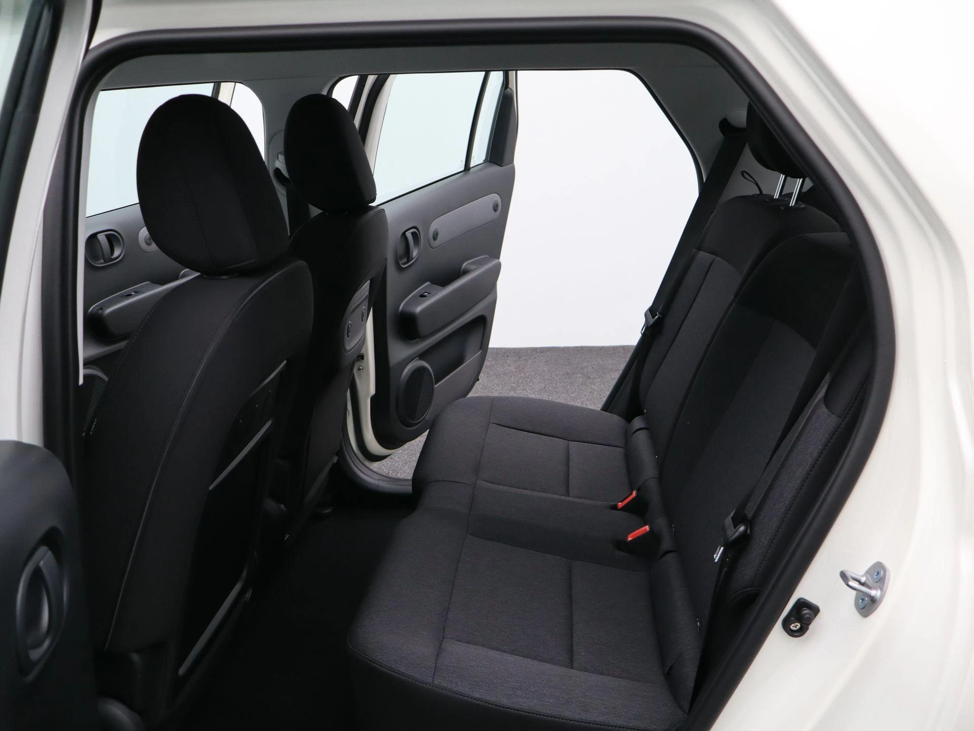 Hyundai-Inster-image-11