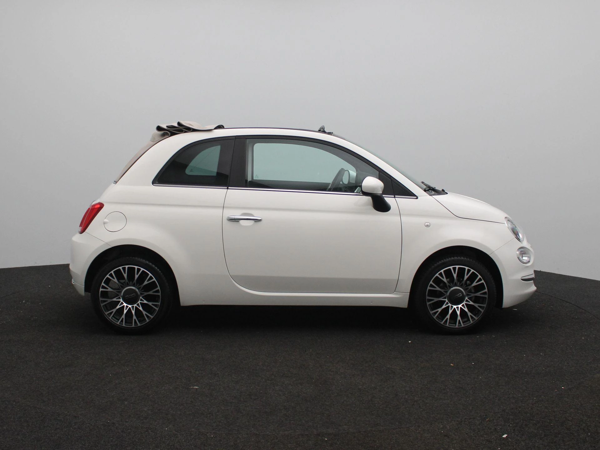 Fiat-500C-image-6