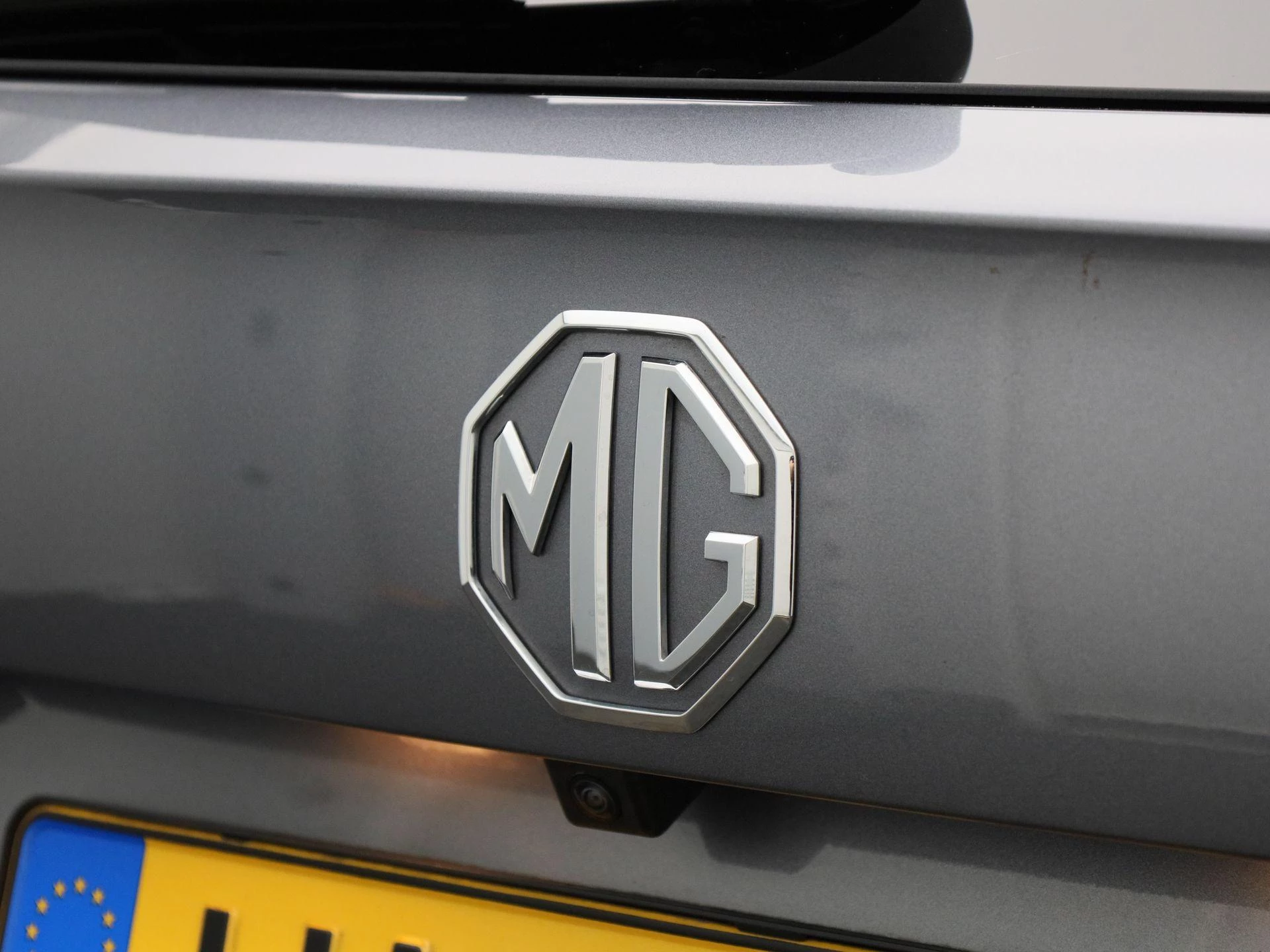 MG-ZS-image-34