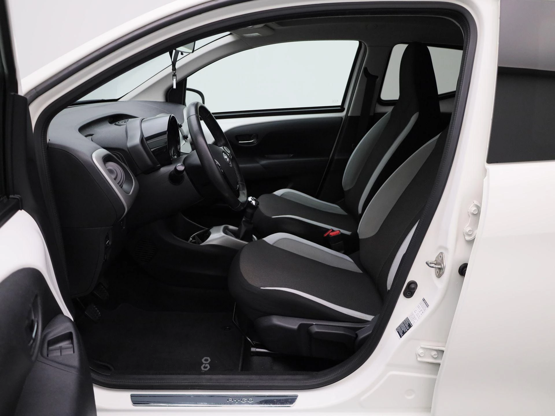 Toyota Aygo 1.0 VVT-i x-wave