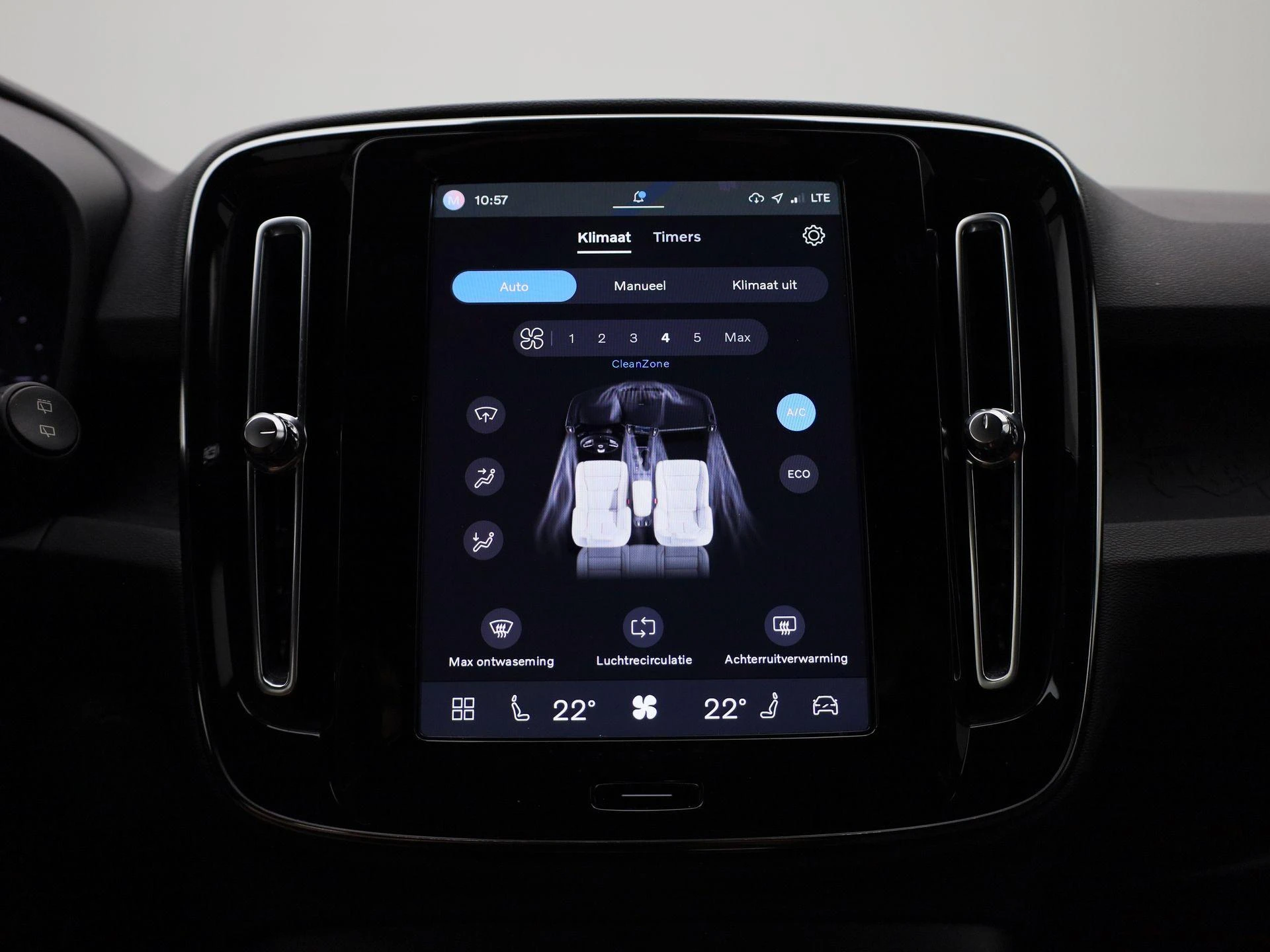 Volvo XC40 Recharge Core
