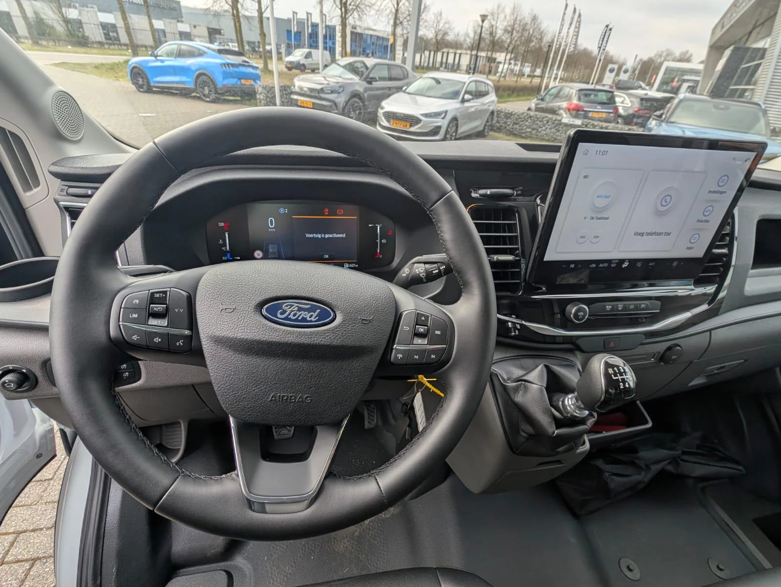 Ford-Transit-image-16