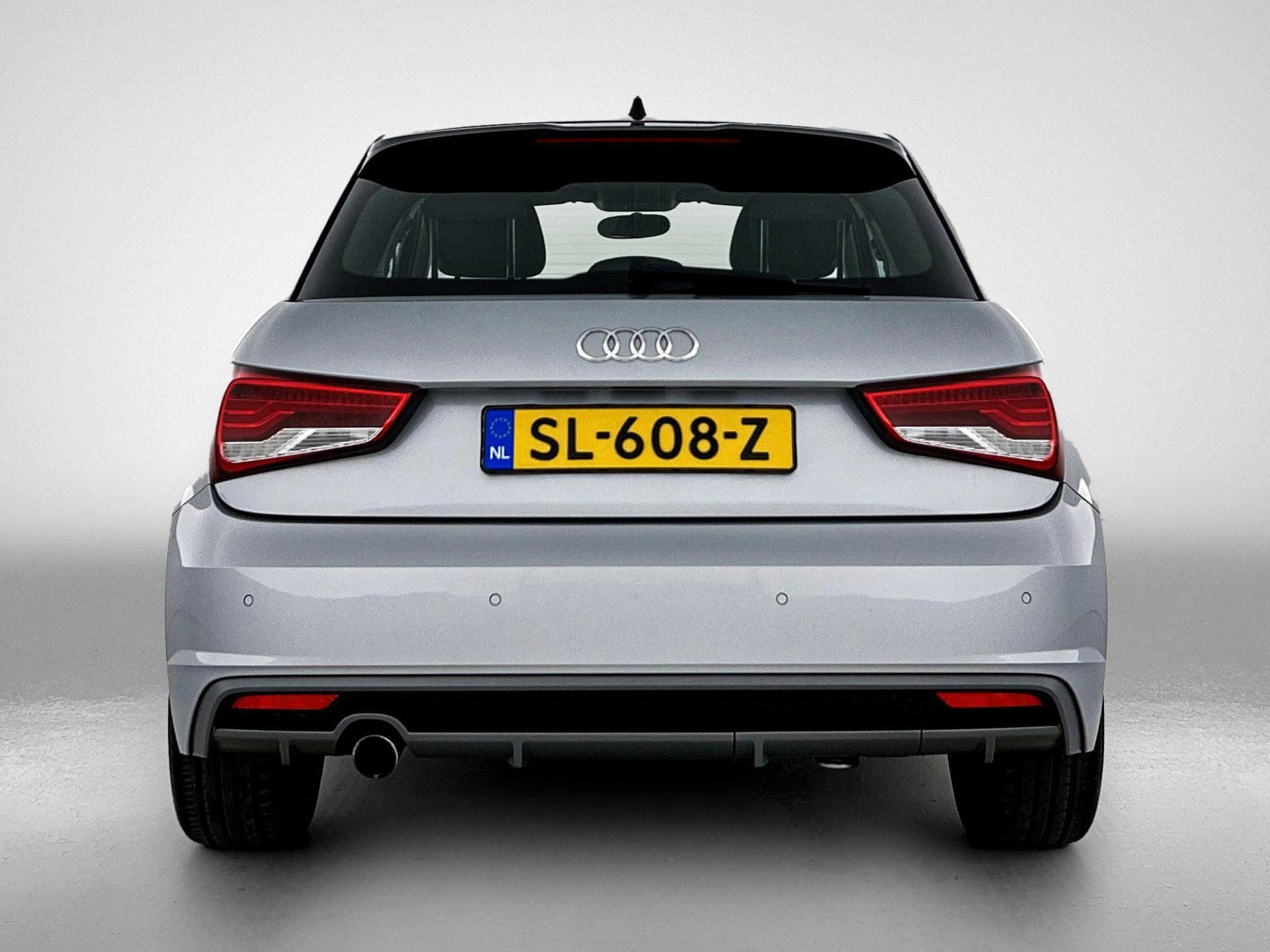 Audi-A1 Sportback-image-3