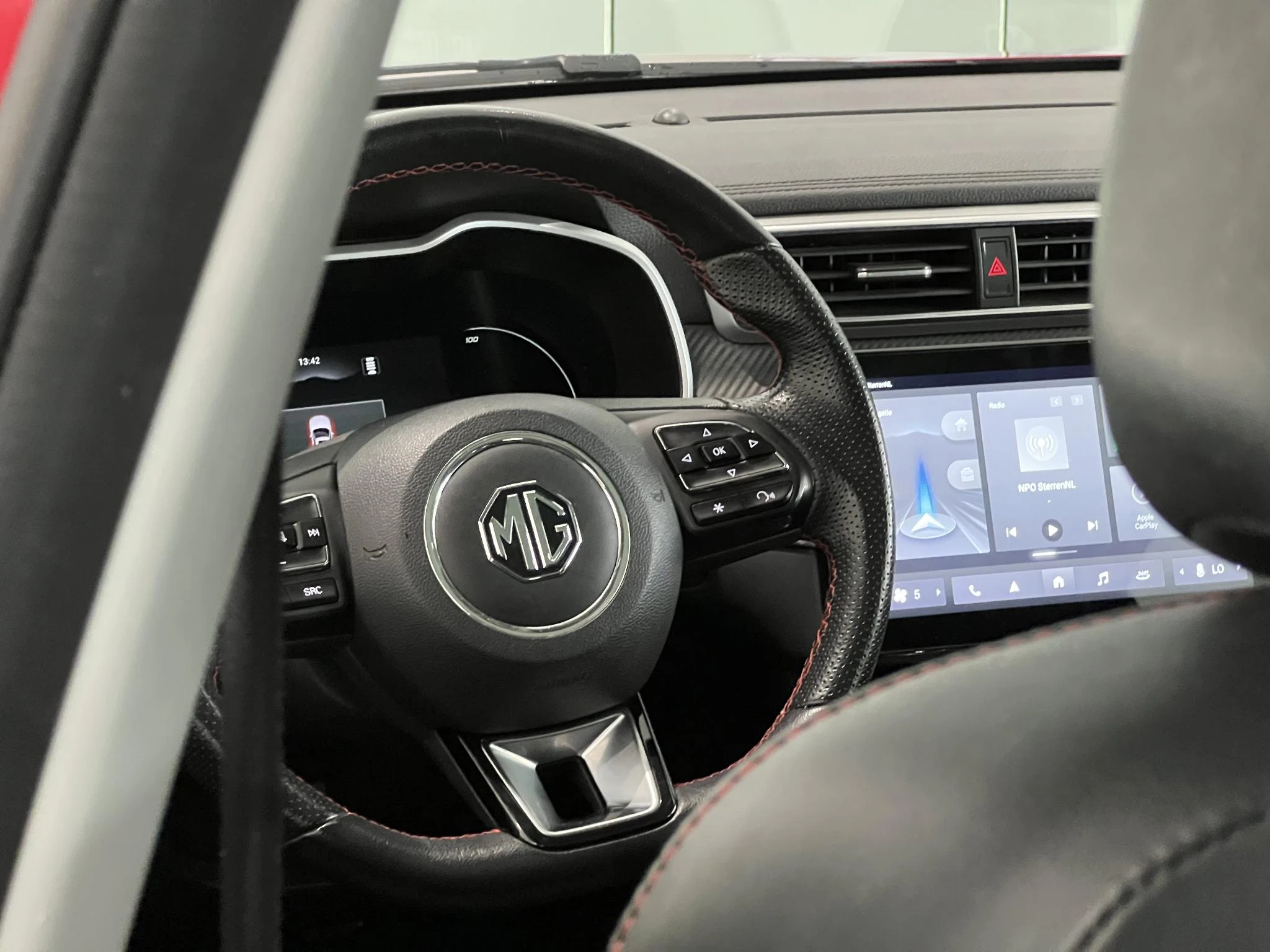 MG-ZS EV-image-7