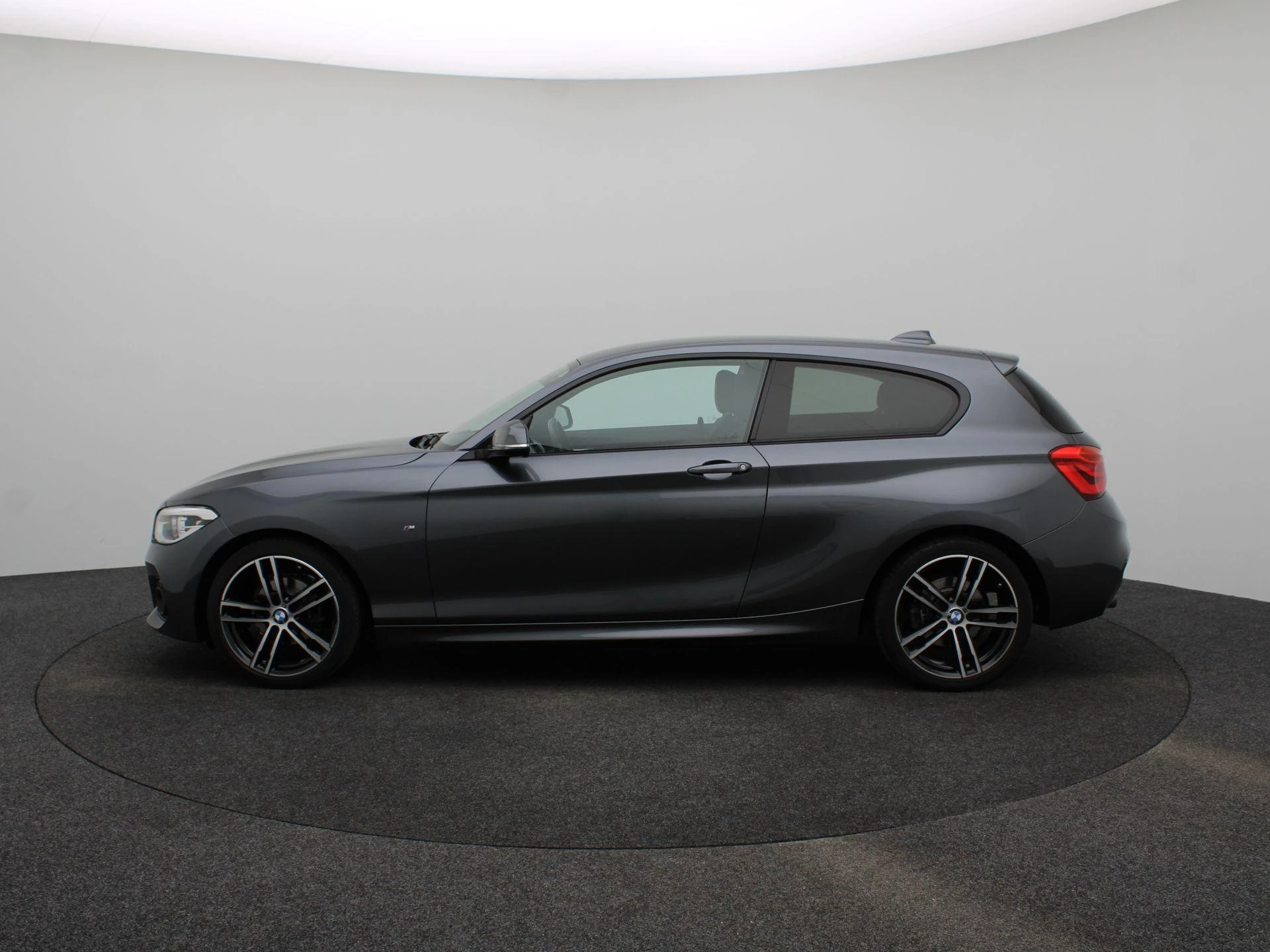 BMW-1 Serie-image-3