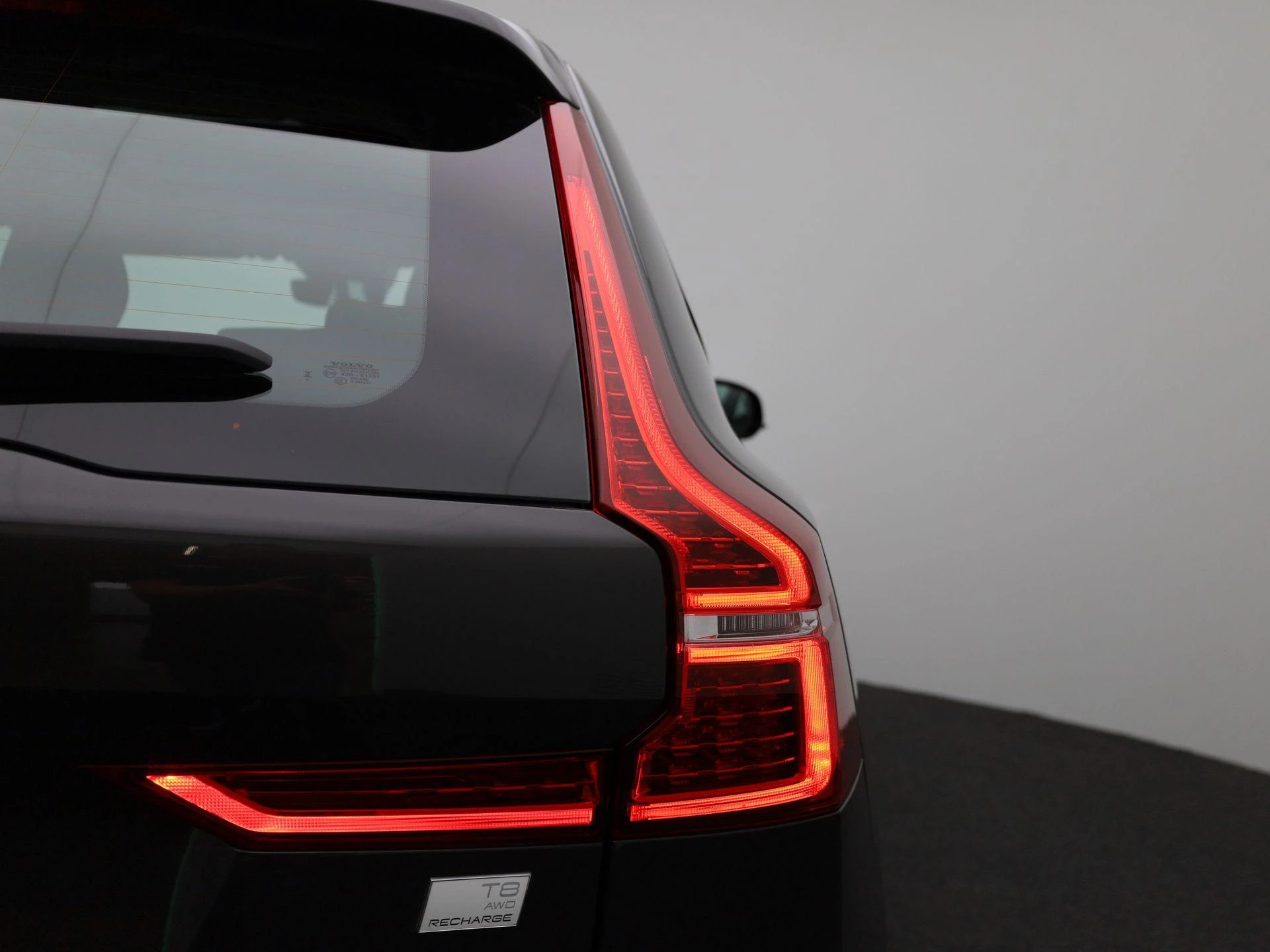 Volvo XC60 T8 PHEV 4x4 Ultimate Dark Aut.