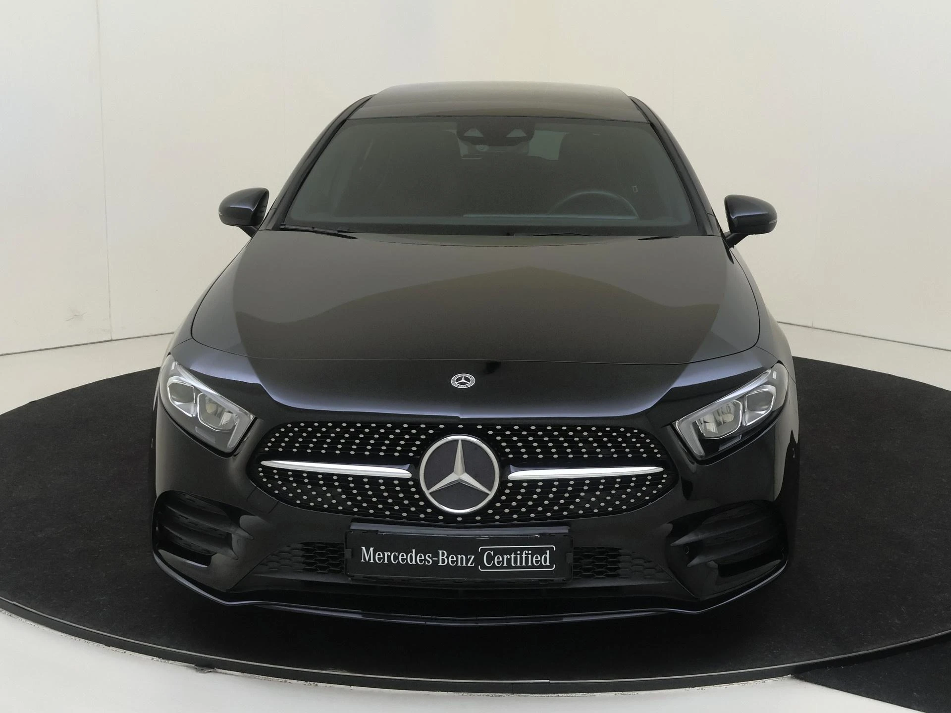 Mercedes-Benz-A-Klasse-image-5