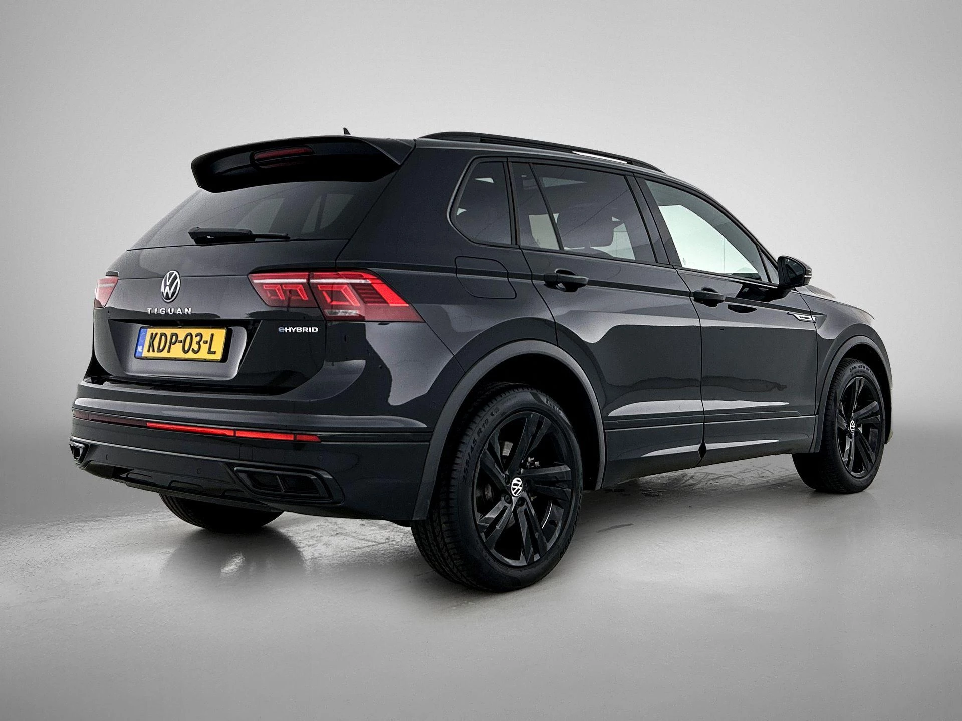 Volkswagen-Tiguan-image-5