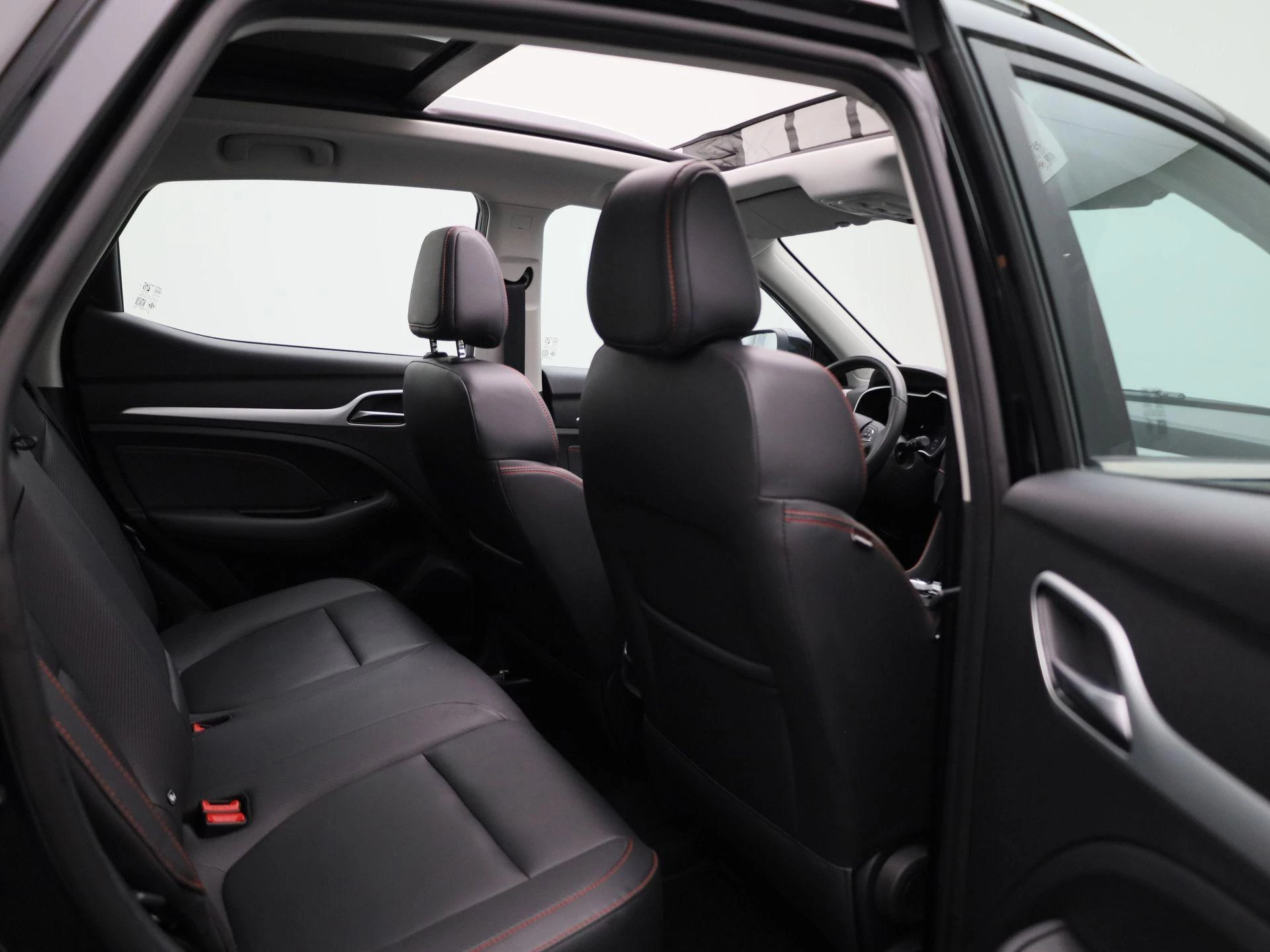 MG ZS EV MG EV Long Range Luxury 70 kWh