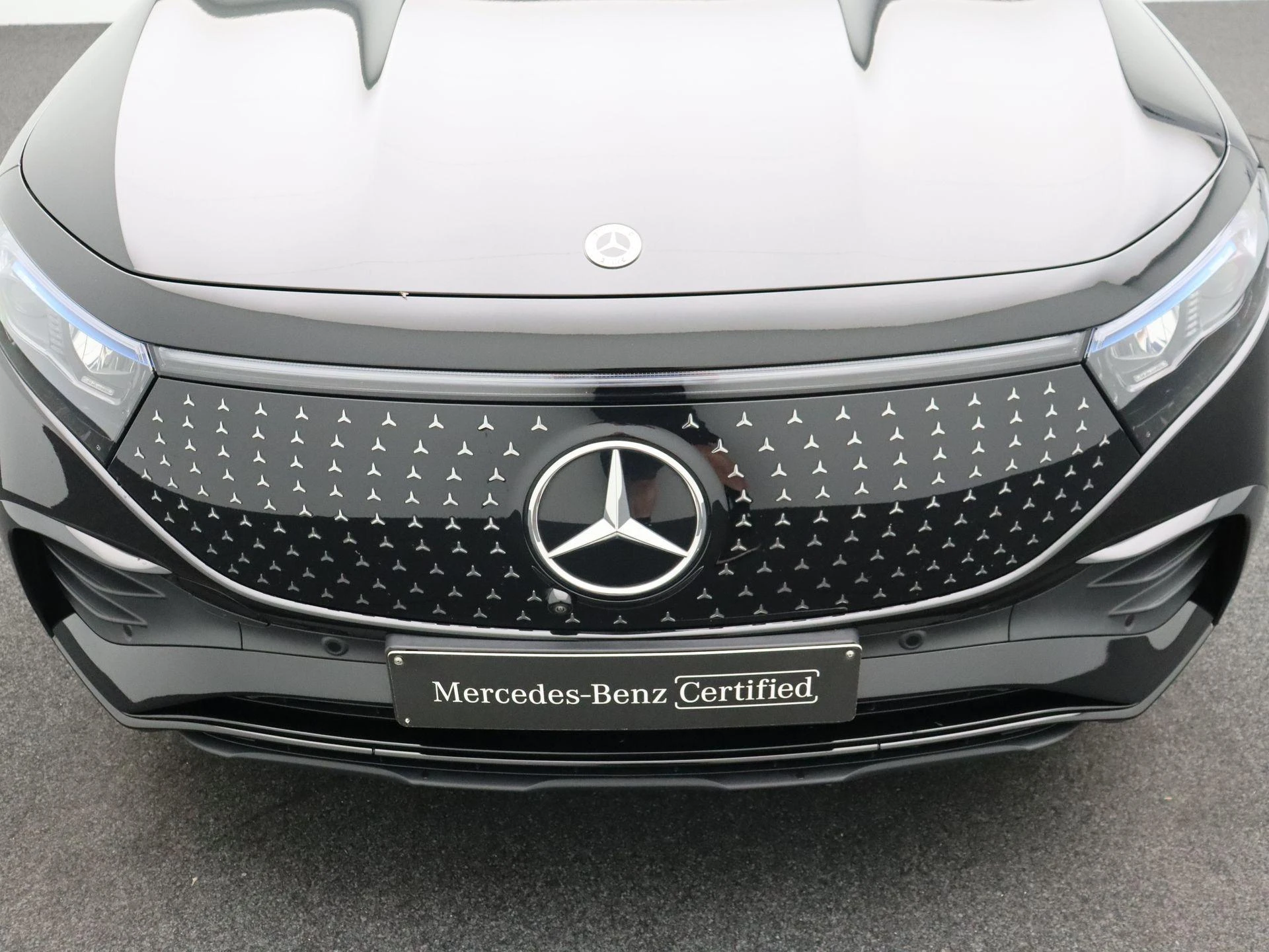 Mercedes-Benz EQB 250+ Star Edition + BURMESTER + HEAD UP + PANORAMISCH DAK +
