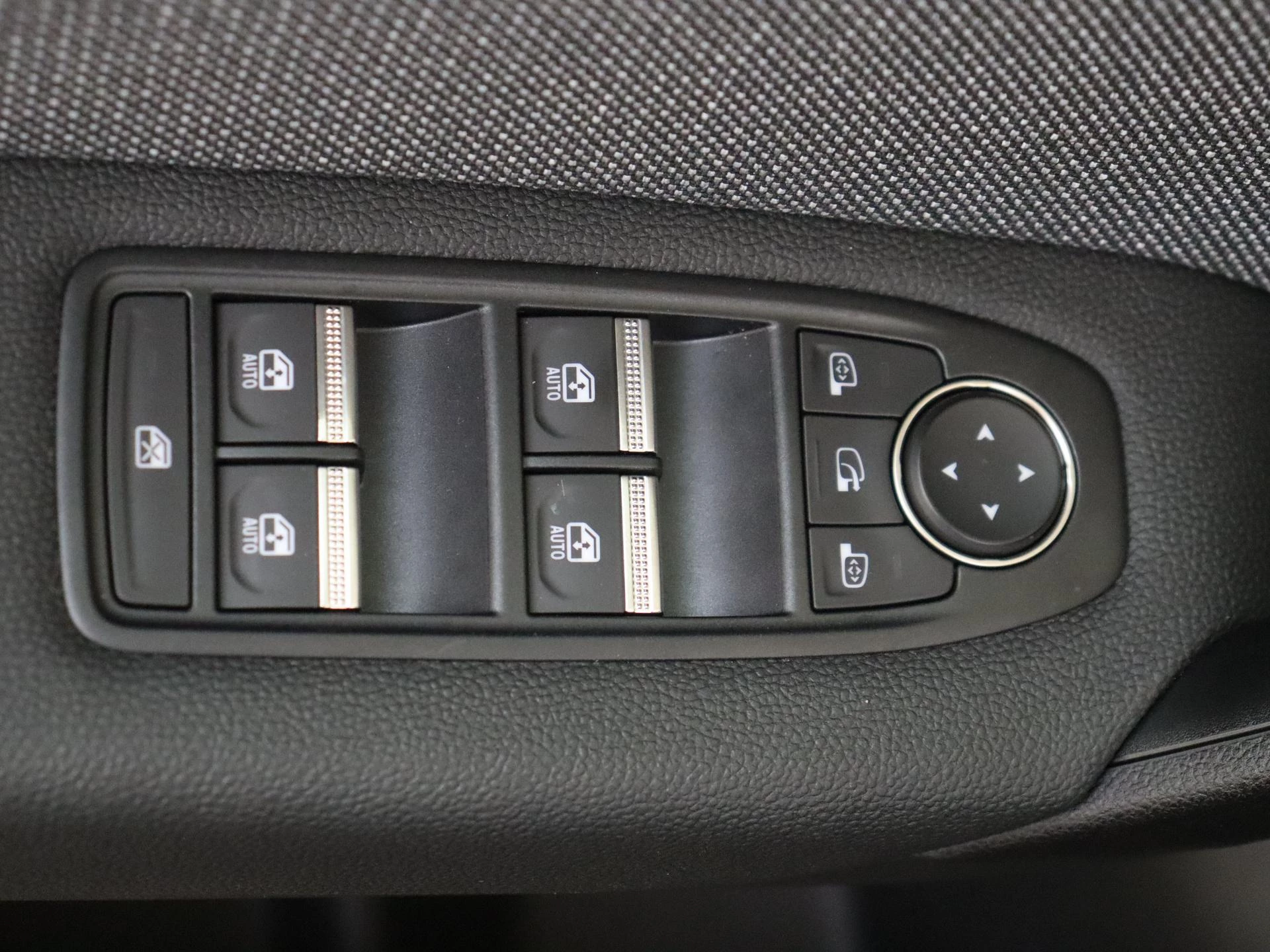 Renault Symbioz 1.8 E-Tech full hybrid 160 PK techno