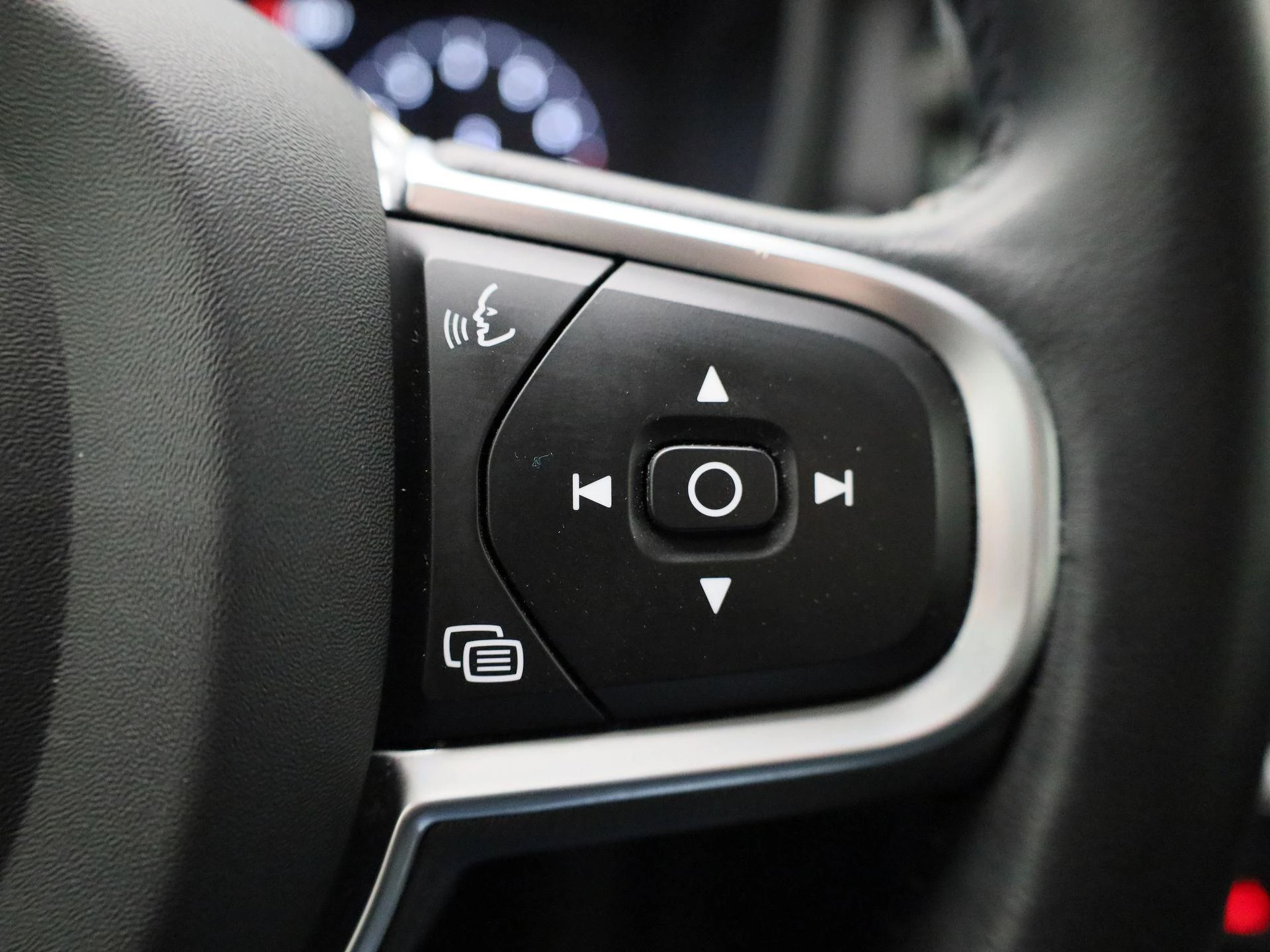 Volvo-V60-image-14