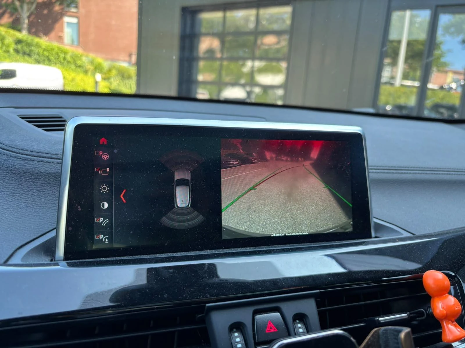 BMW X2 sDrive18dA 110kW Aut.