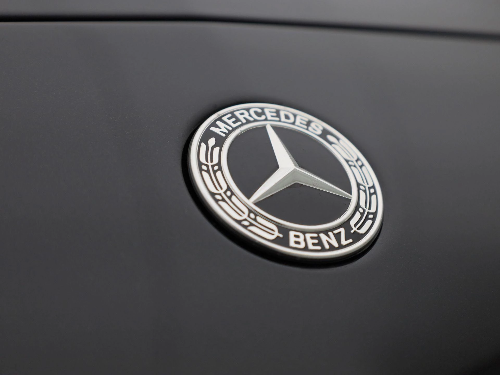 Mercedes-Benz-C-Klasse-image-46