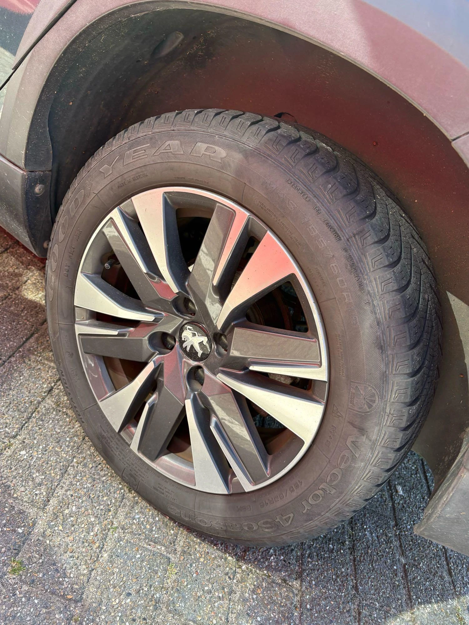 Peugeot-2008-image-5