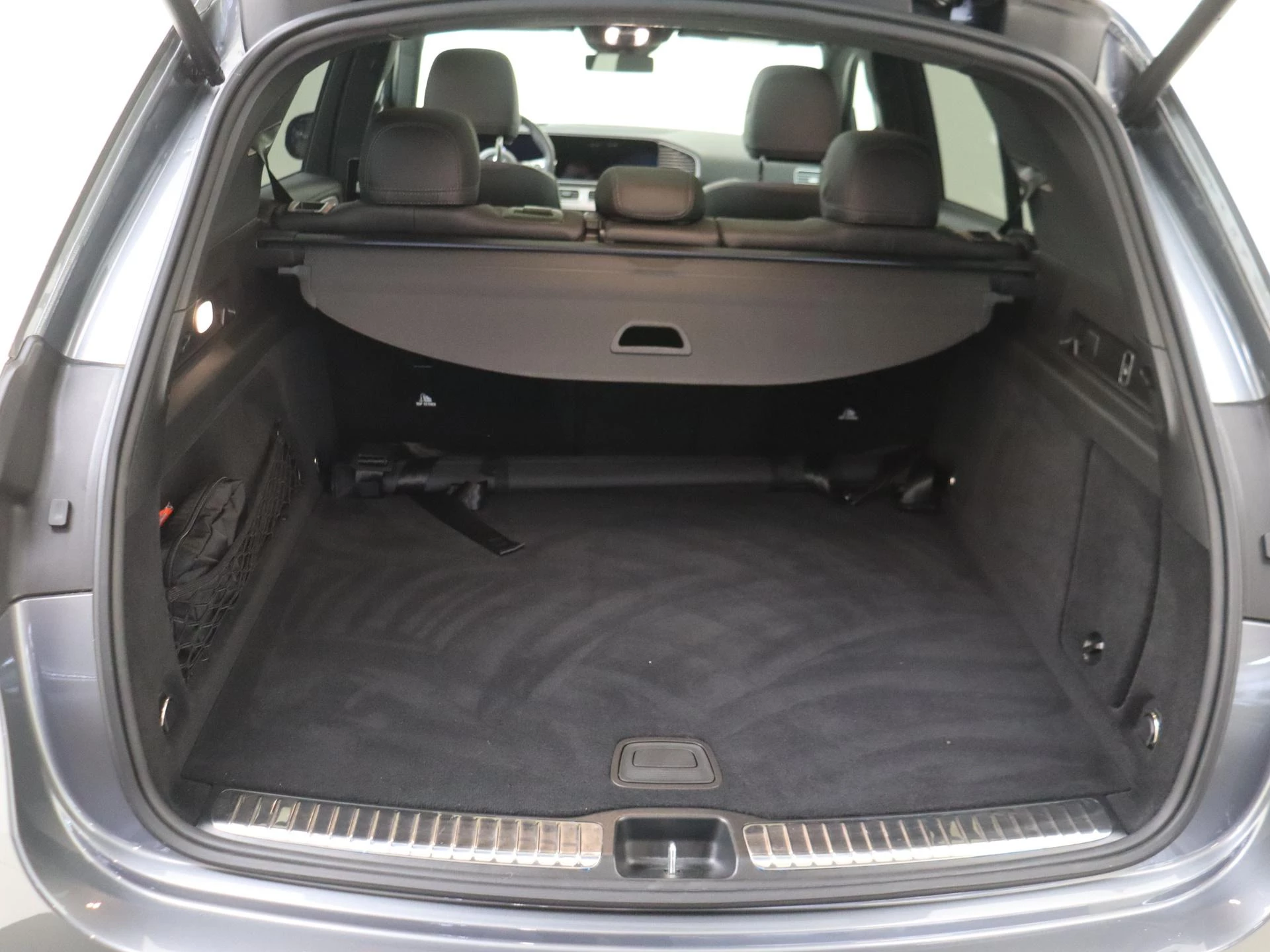 Mercedes-Benz-GLE-image-31