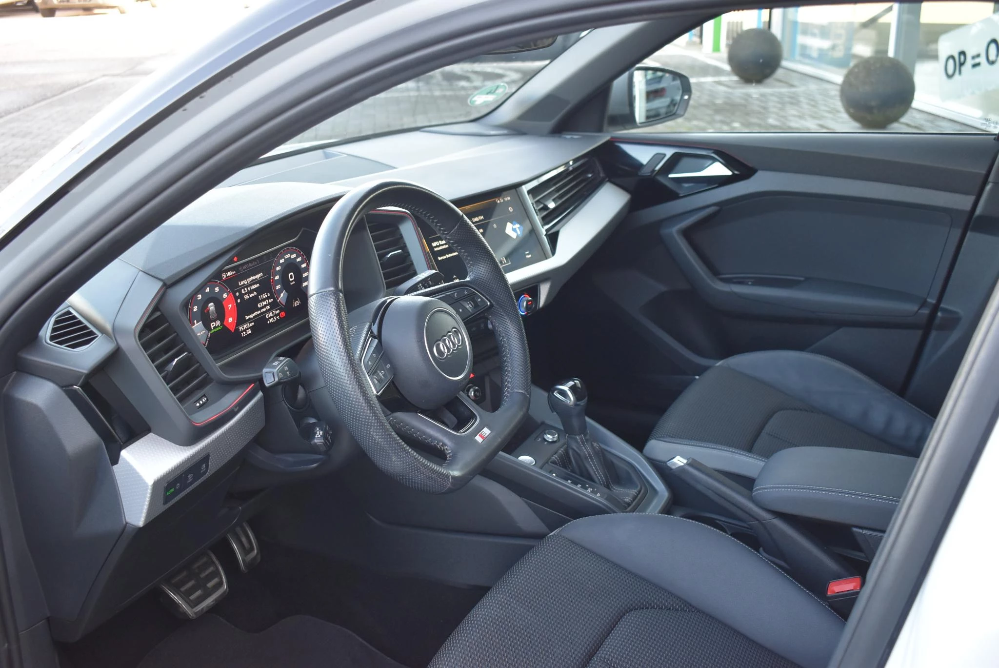 Audi-A1 Sportback-image-24