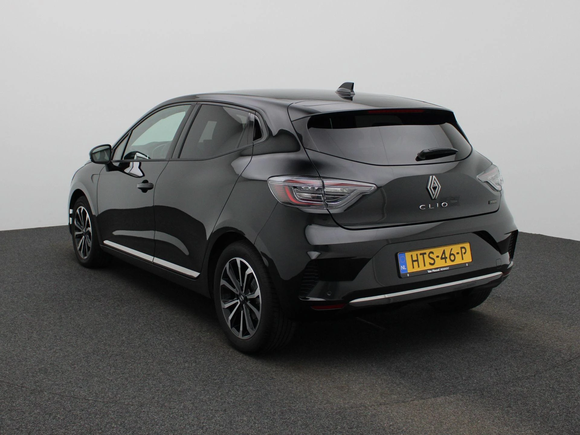 Renault-Clio-image-1