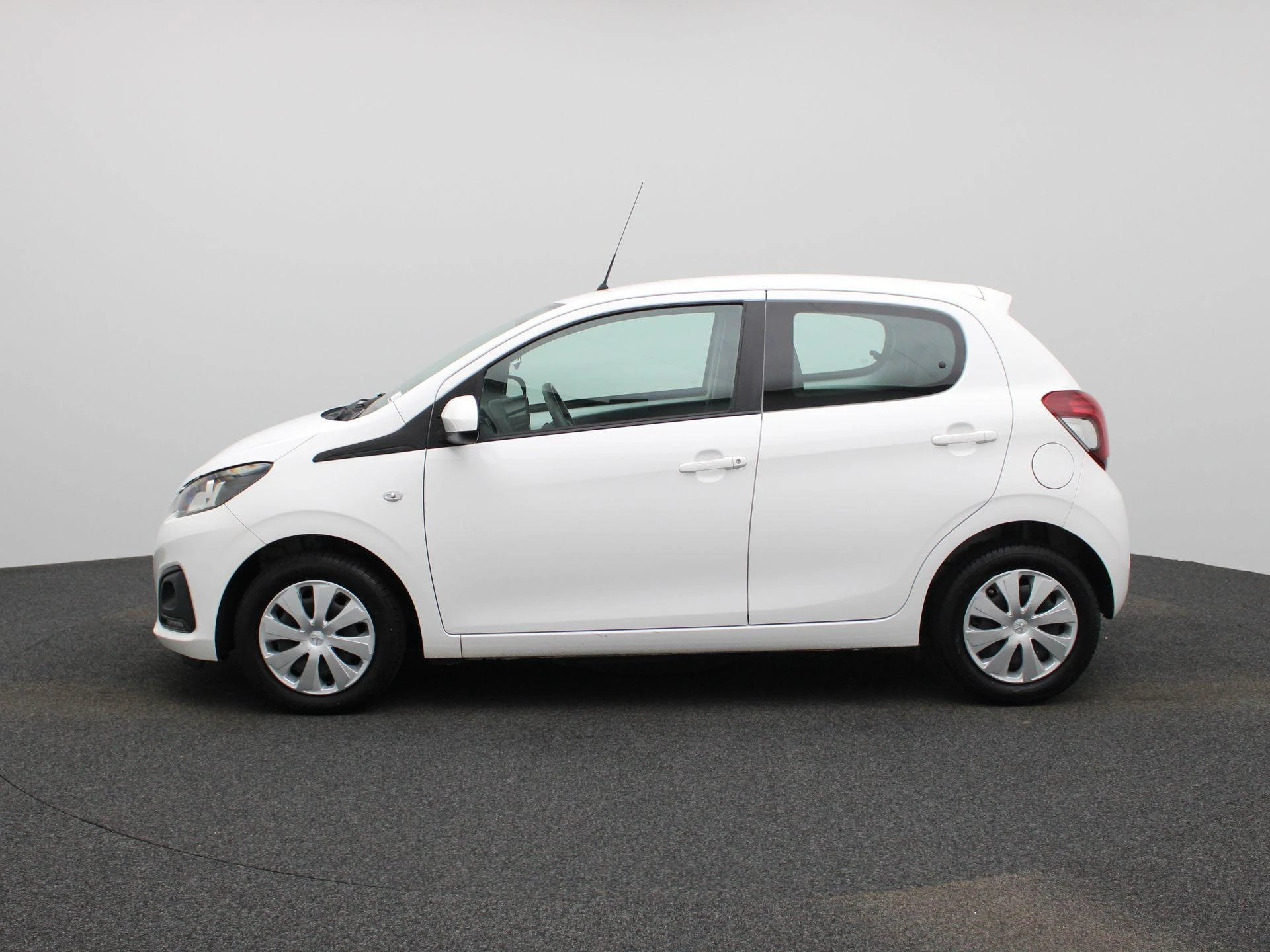 Peugeot-108-image-3