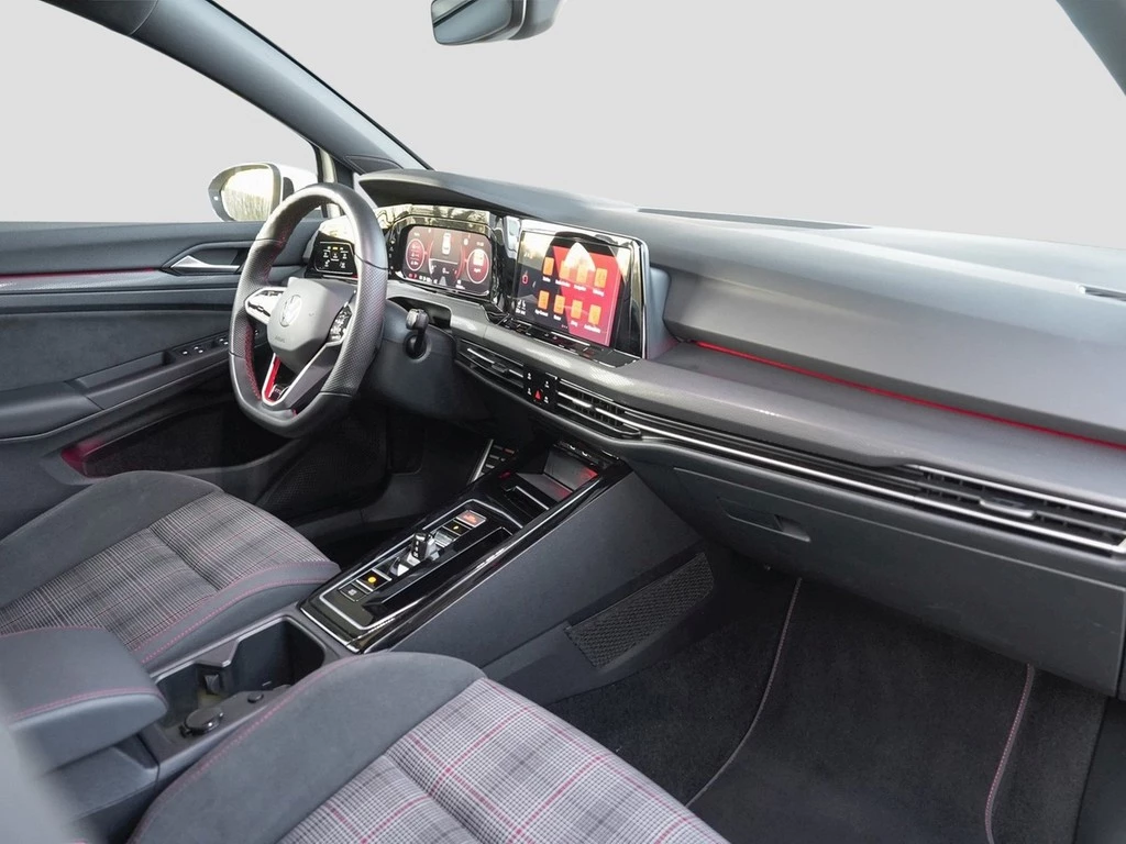 Volkswagen Golf VIII GTI 2,0 TSI DSG,ALU 19",LED,Kamera,AHK ACC,DCC,Lenkrad-/Sitzheizung,Apple Car Pla