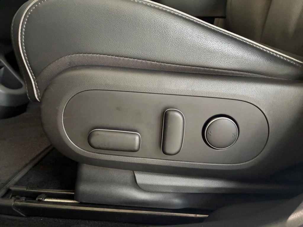 Hyundai-IONIQ 5-image-8