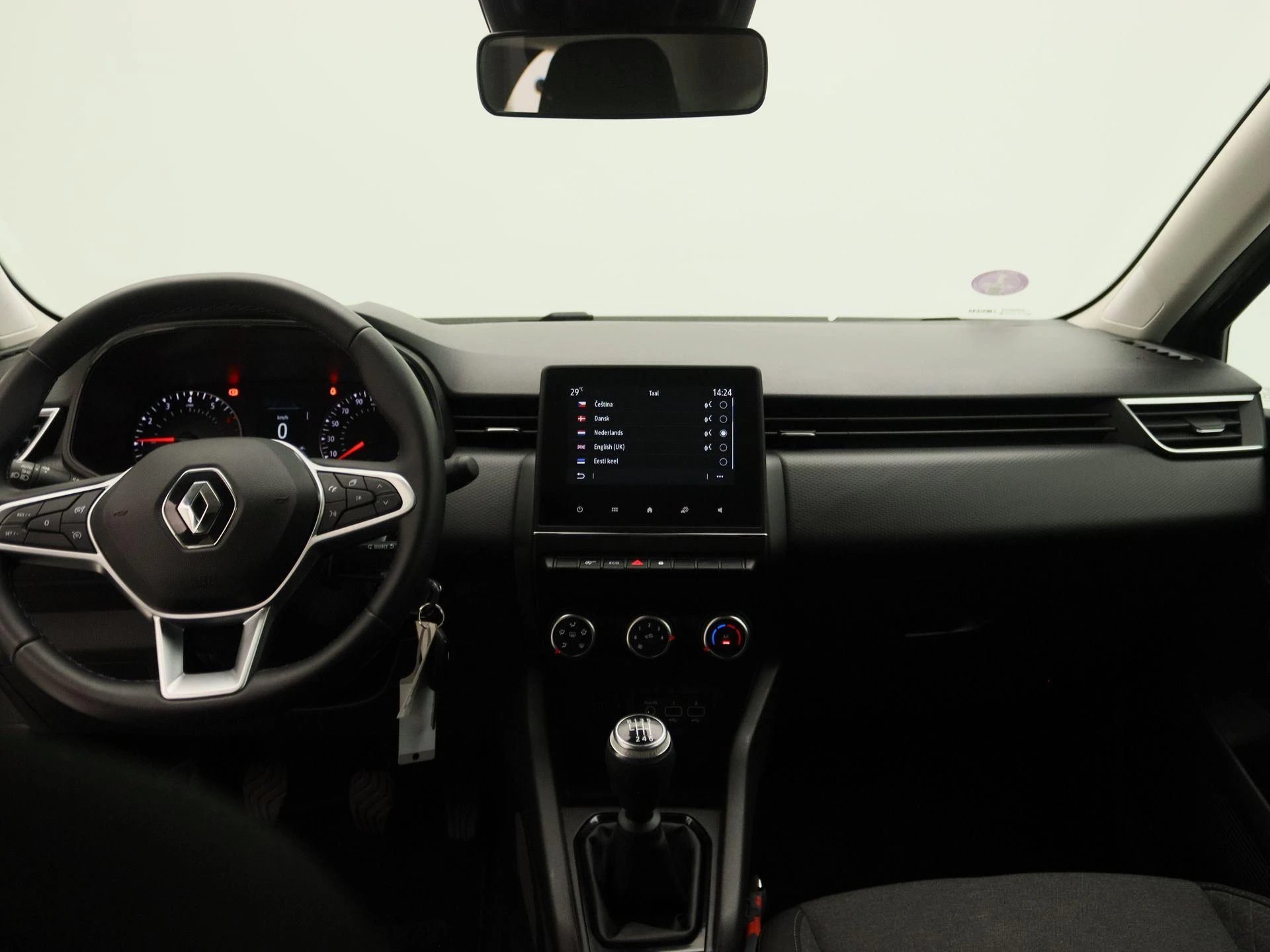 Renault-Clio-image-6