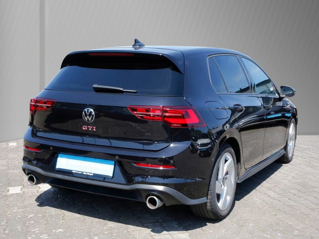 Volkswagen Golf VIII GTI 2.0 TSI DSG 17"AHK Navi+VC ACC LED RFK+PDC SHZ