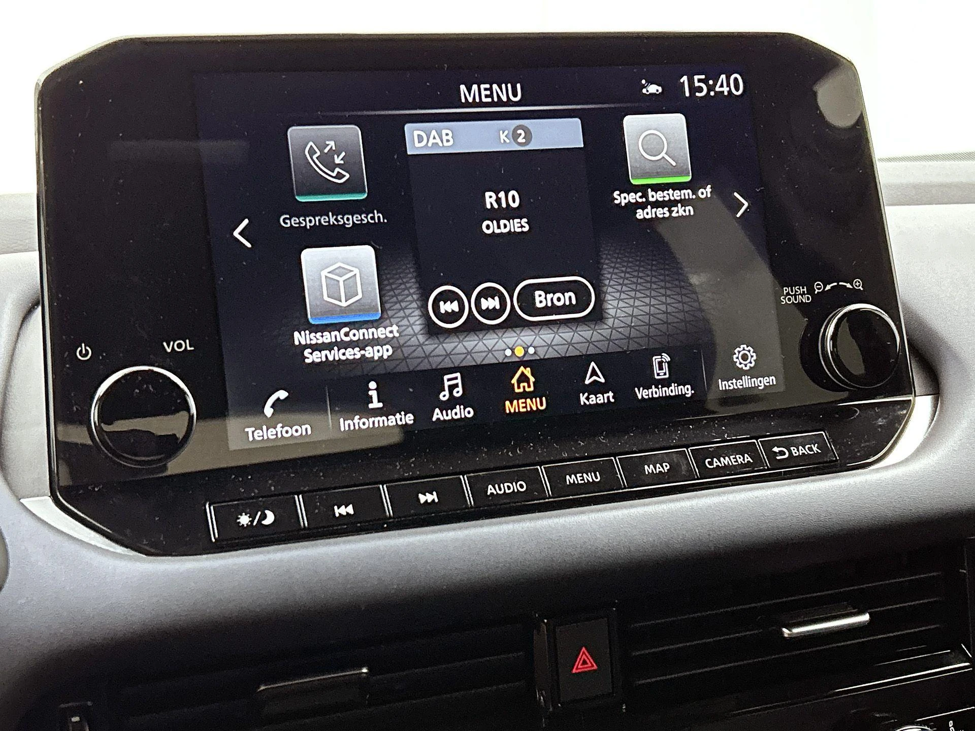Nissan-QASHQAI-image-37