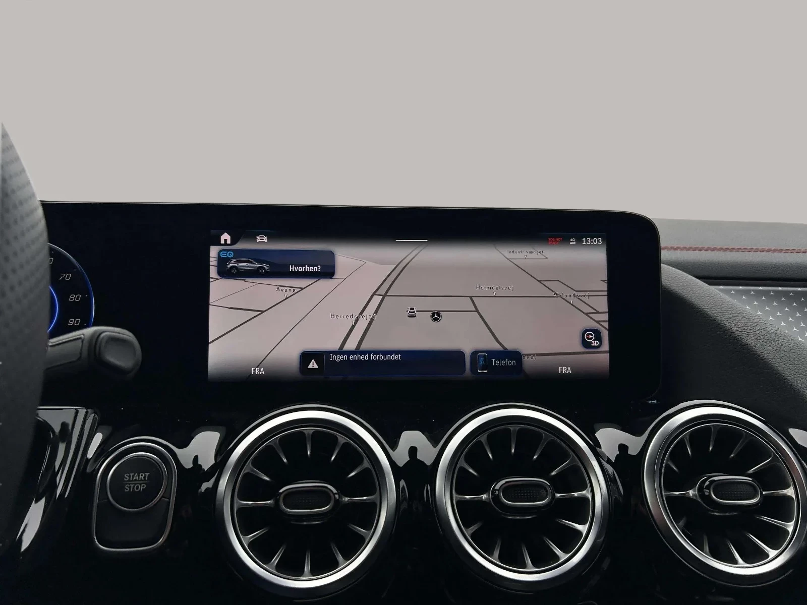 Mercedes-Benz-EQA-image-14