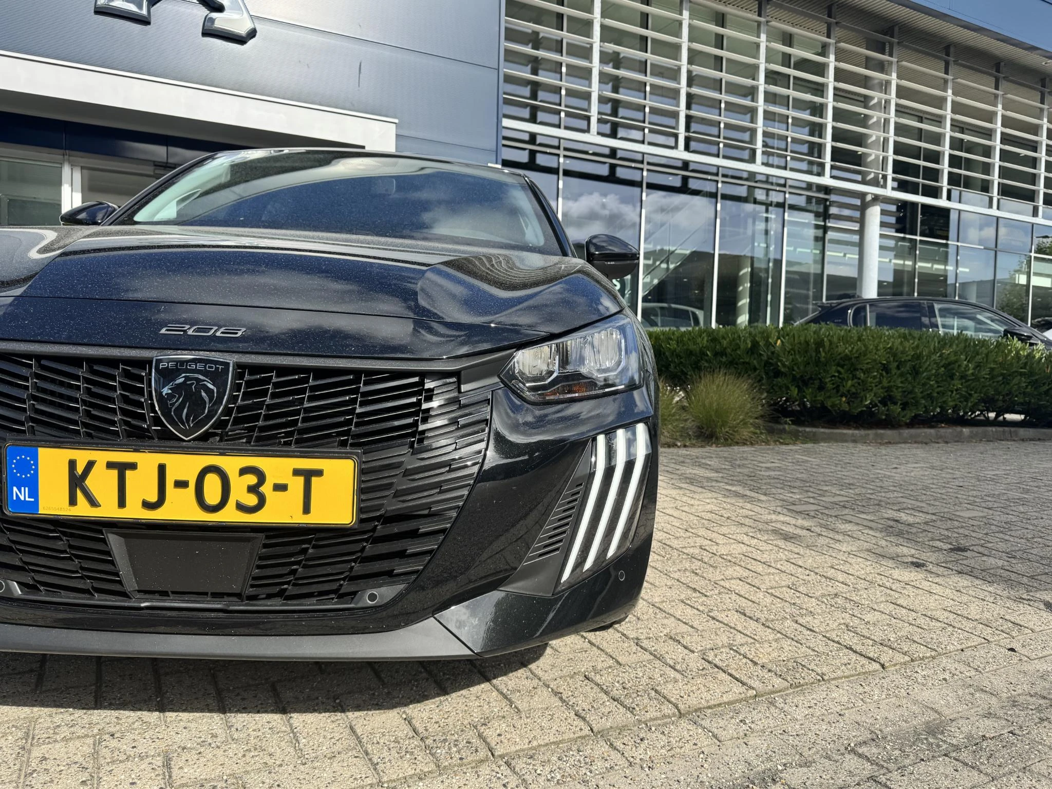 Peugeot-208-image-4