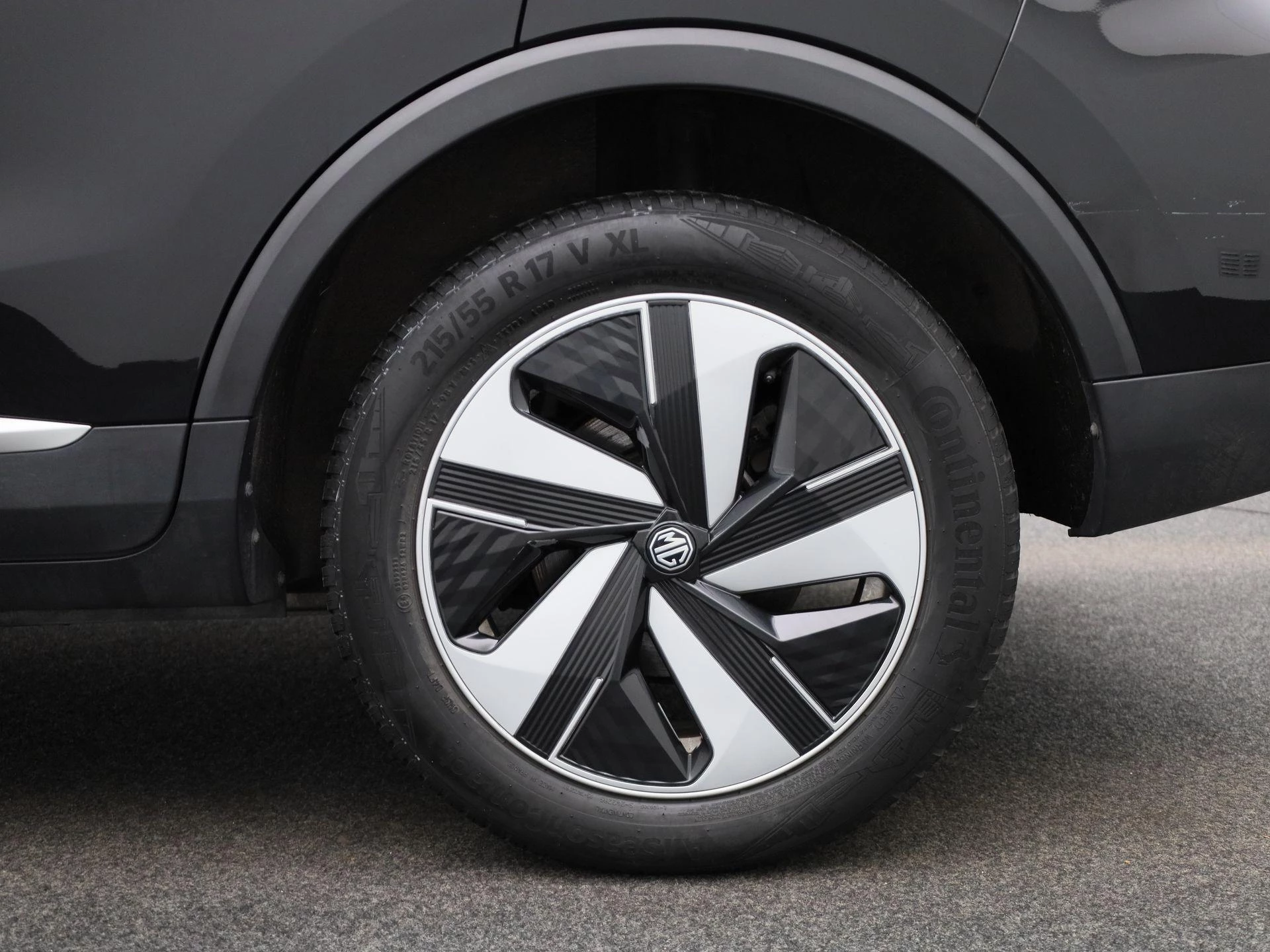 MG ZS EV Long Range Luxury 70 kWh