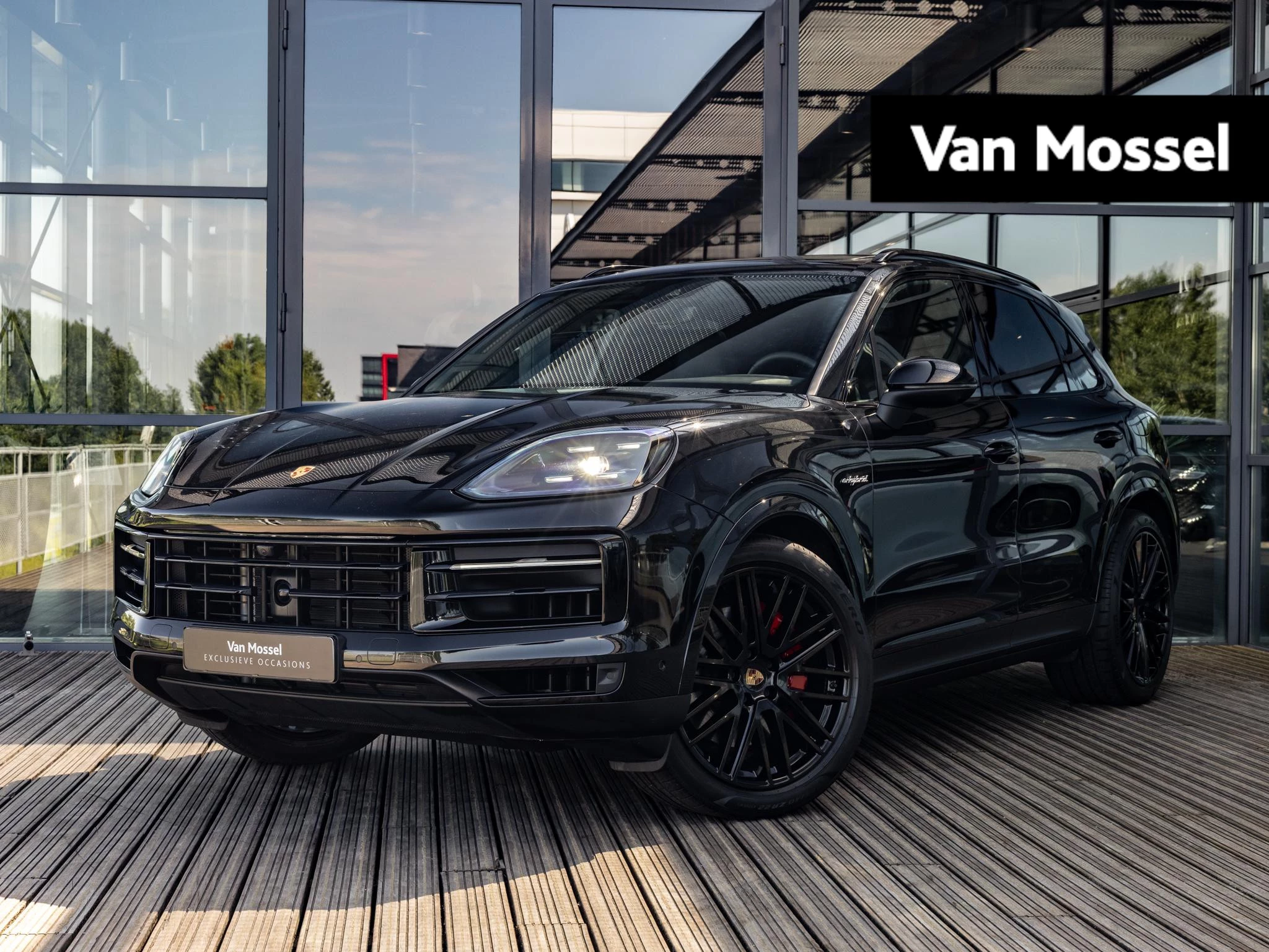 Porsche-Cayenne-image-0