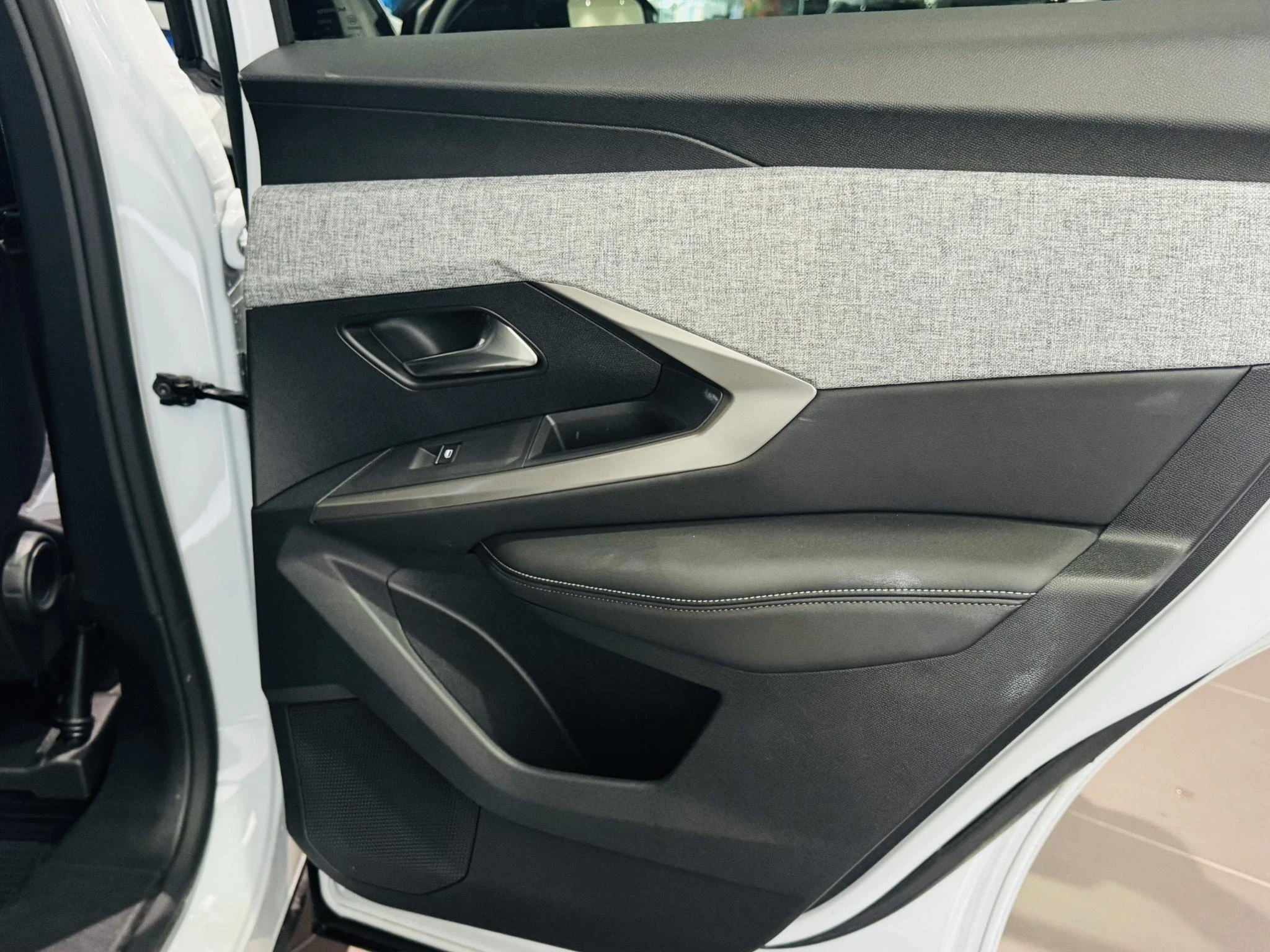 Peugeot 3008 1.2 Hybrid 136 GT