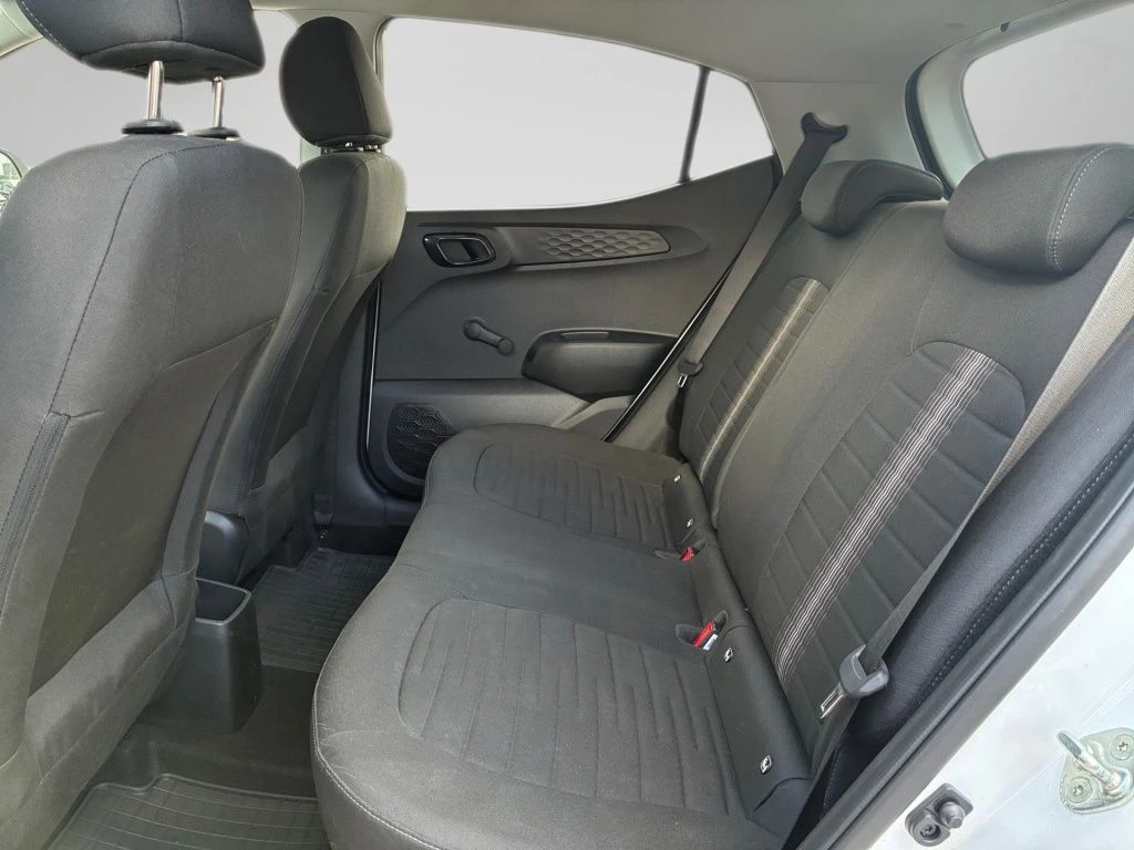 Hyundai-i10-image-8