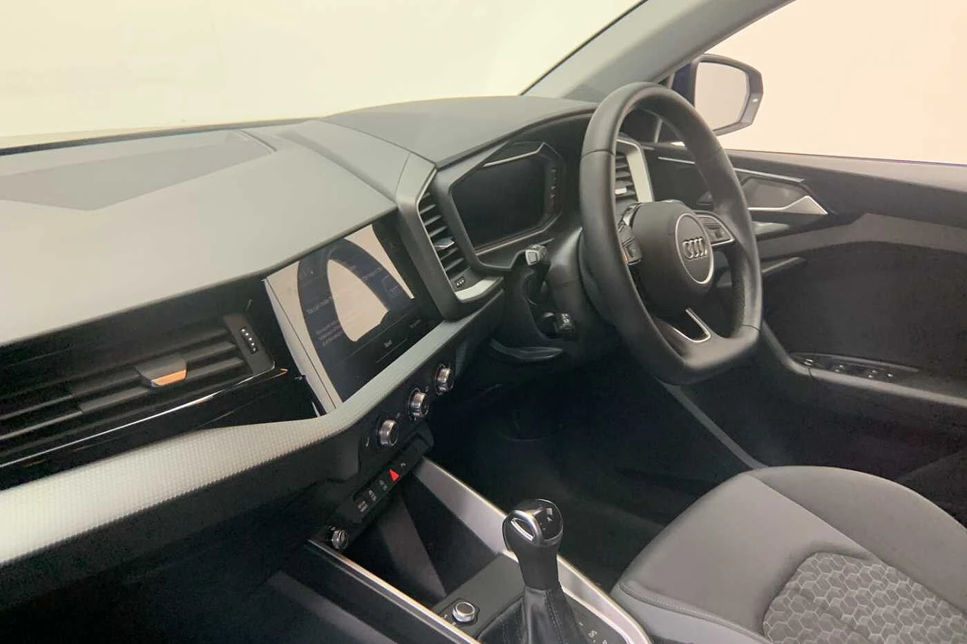 Audi-A1 Sportback-image-11