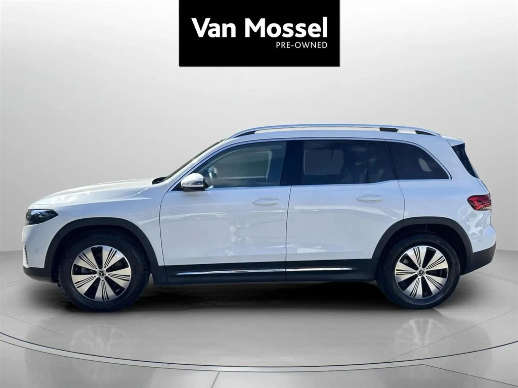Mercedes-Benz-EQB-image-7