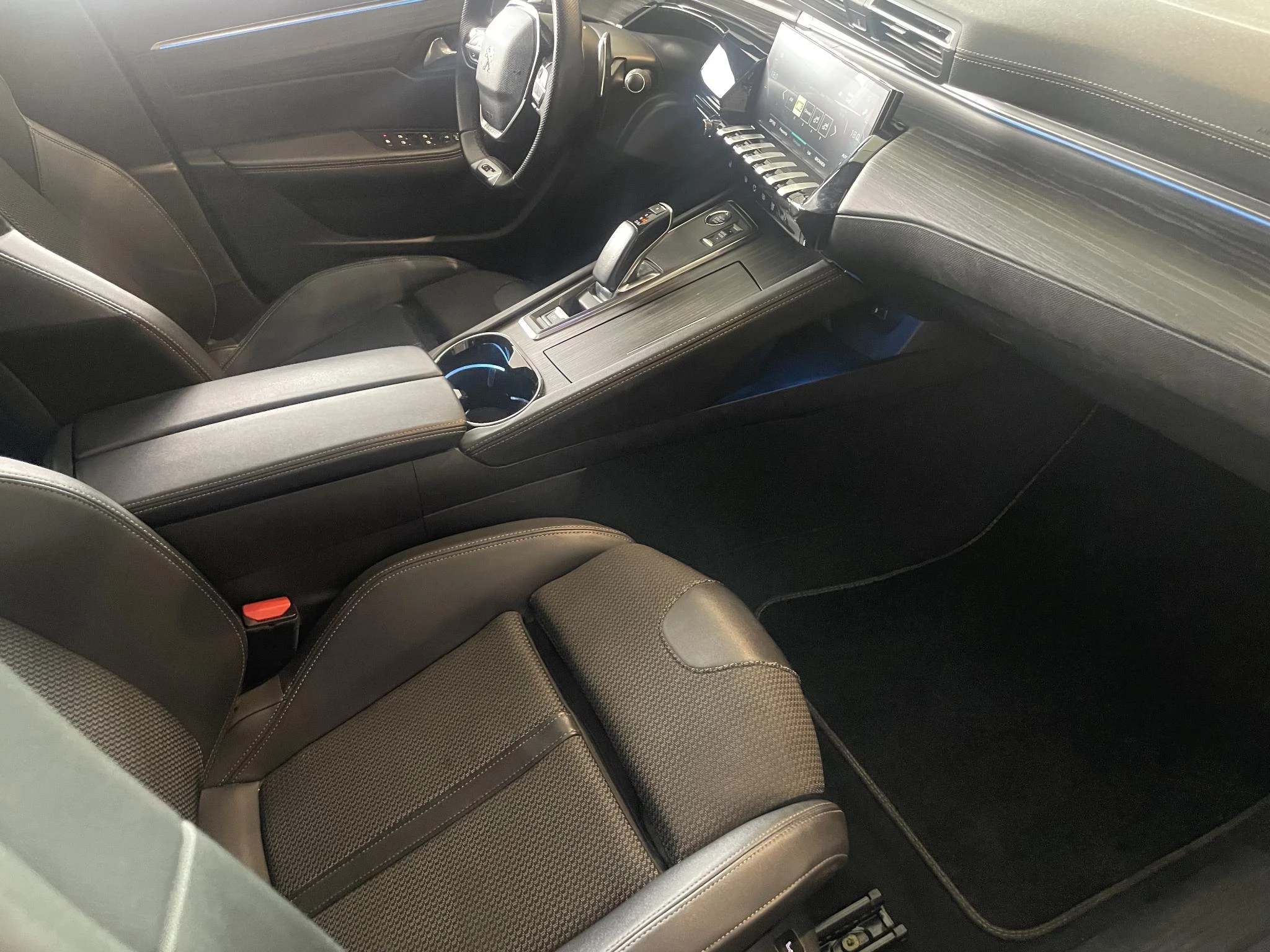Peugeot 508 SW 1.6 HYbrid 225 GT