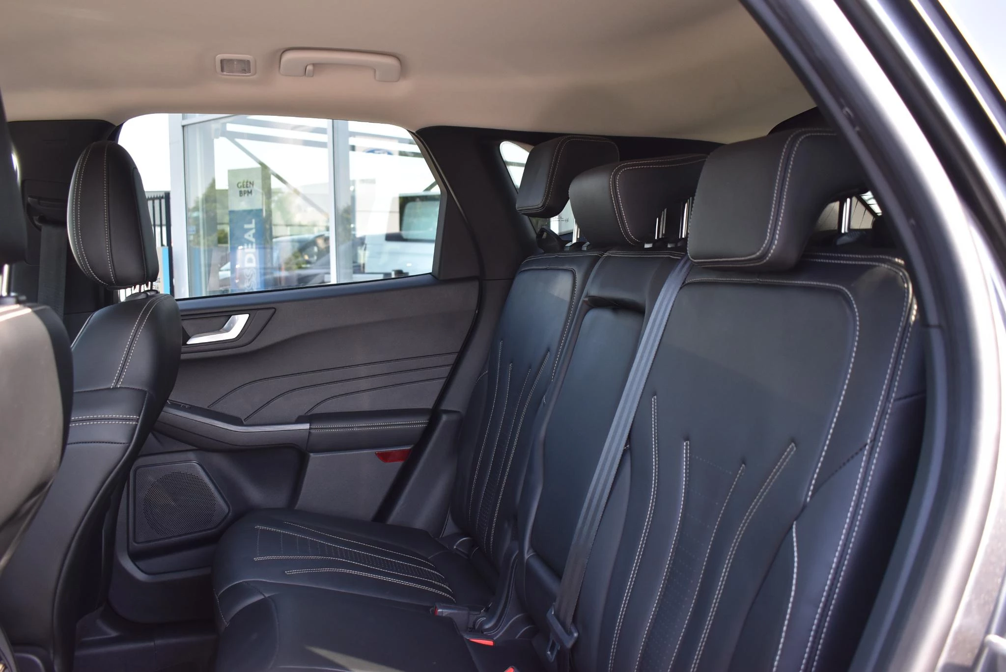 Ford-Kuga-image-34