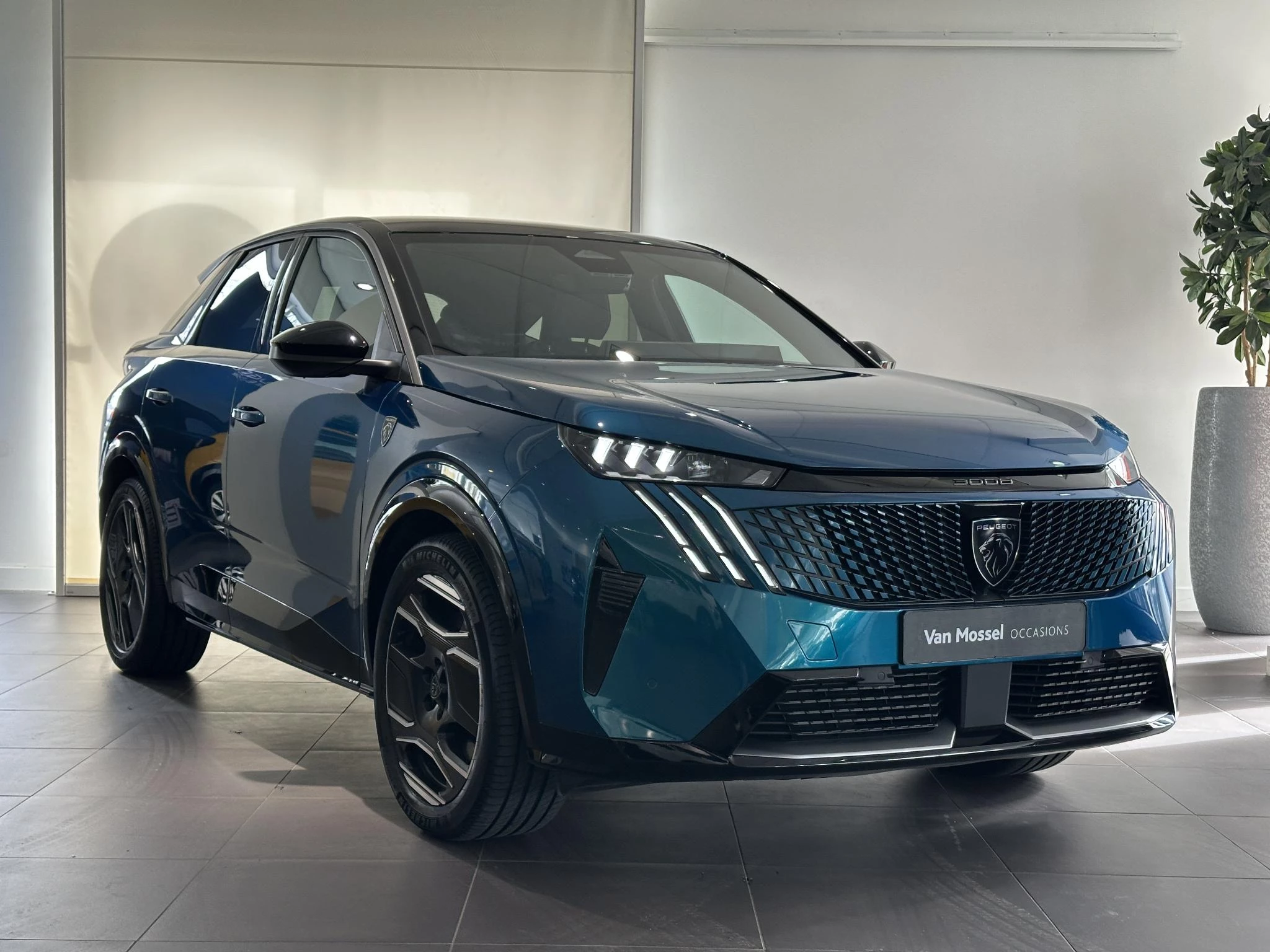 Peugeot-e-3008-image-3