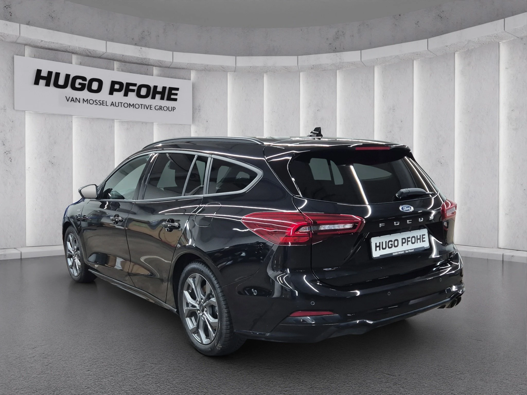 Ford Focus ST-Line X Turnier Aut.*AHK*ACC*HUD*KAM*NAVI*WINTER-PKT.