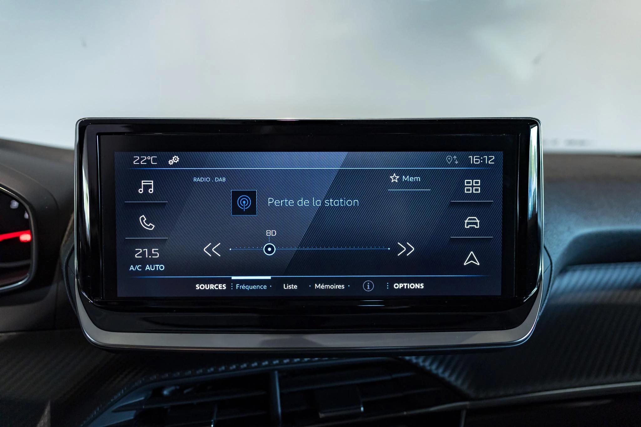 Peugeot-2008-image-26